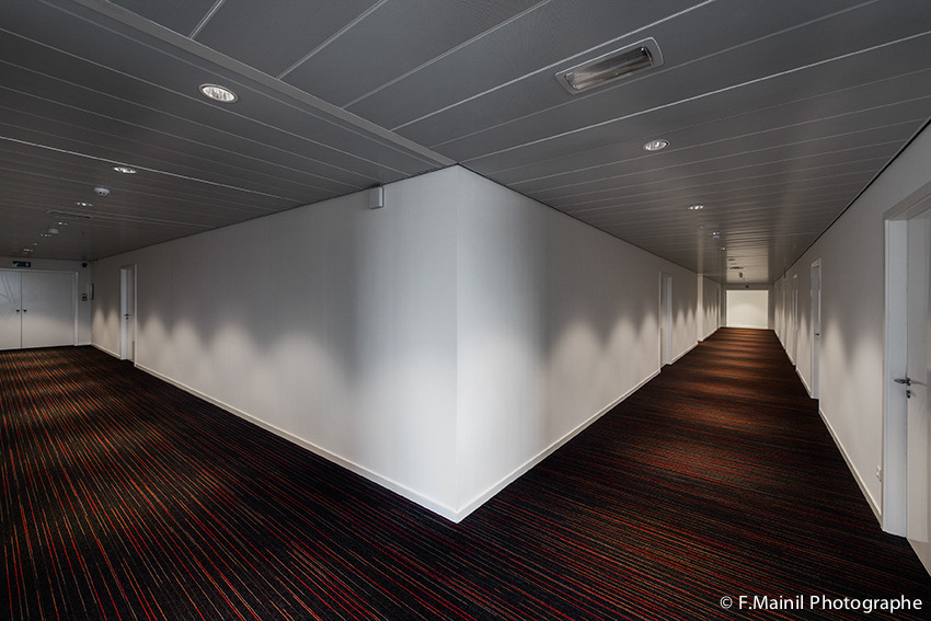 2015 年完成的比利时蒙斯市政府大楼室内设计-22