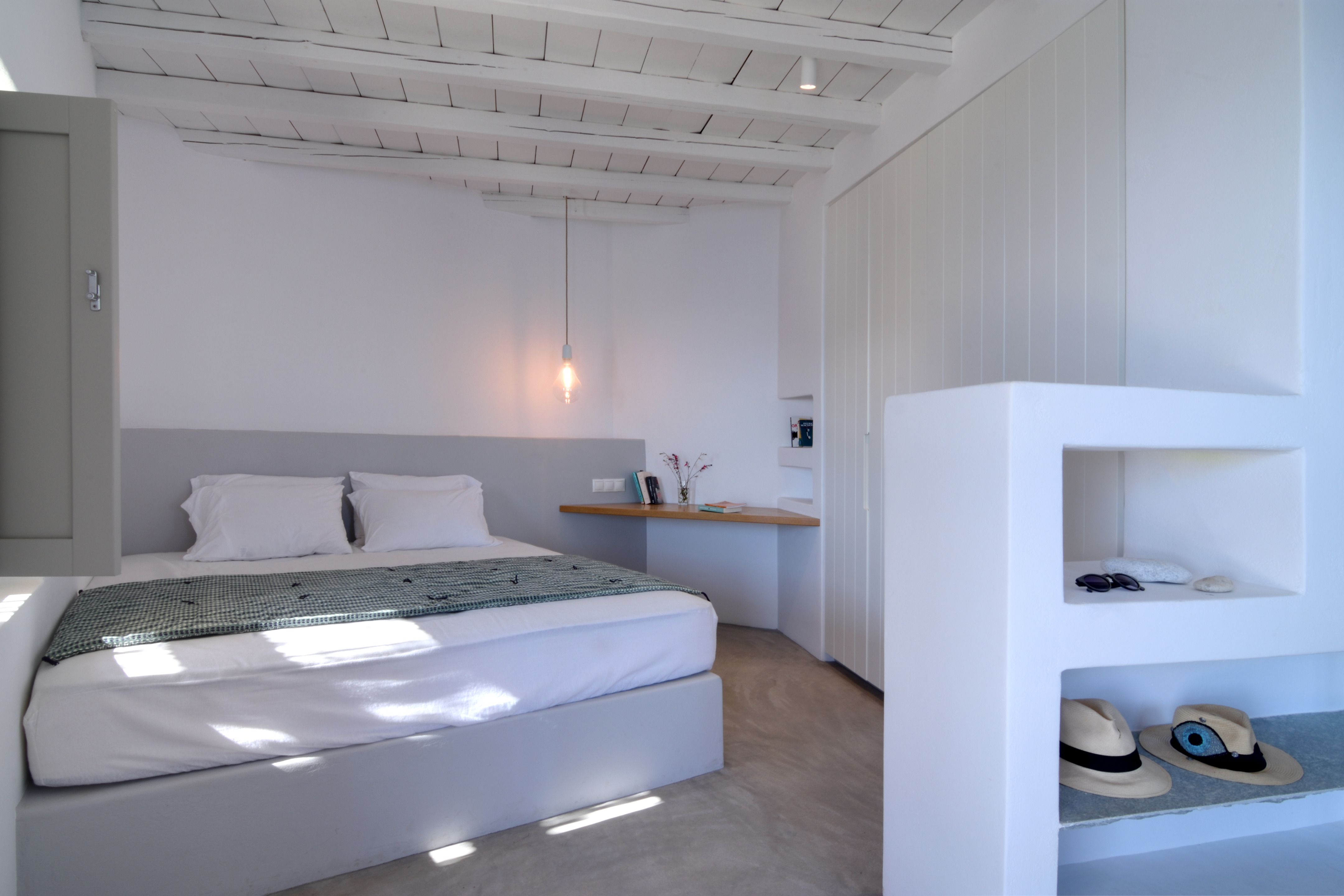 融合传统与当代的白色灵魂乡村别墅-41