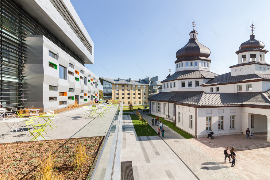 乌克兰天主教大学新建校区-3