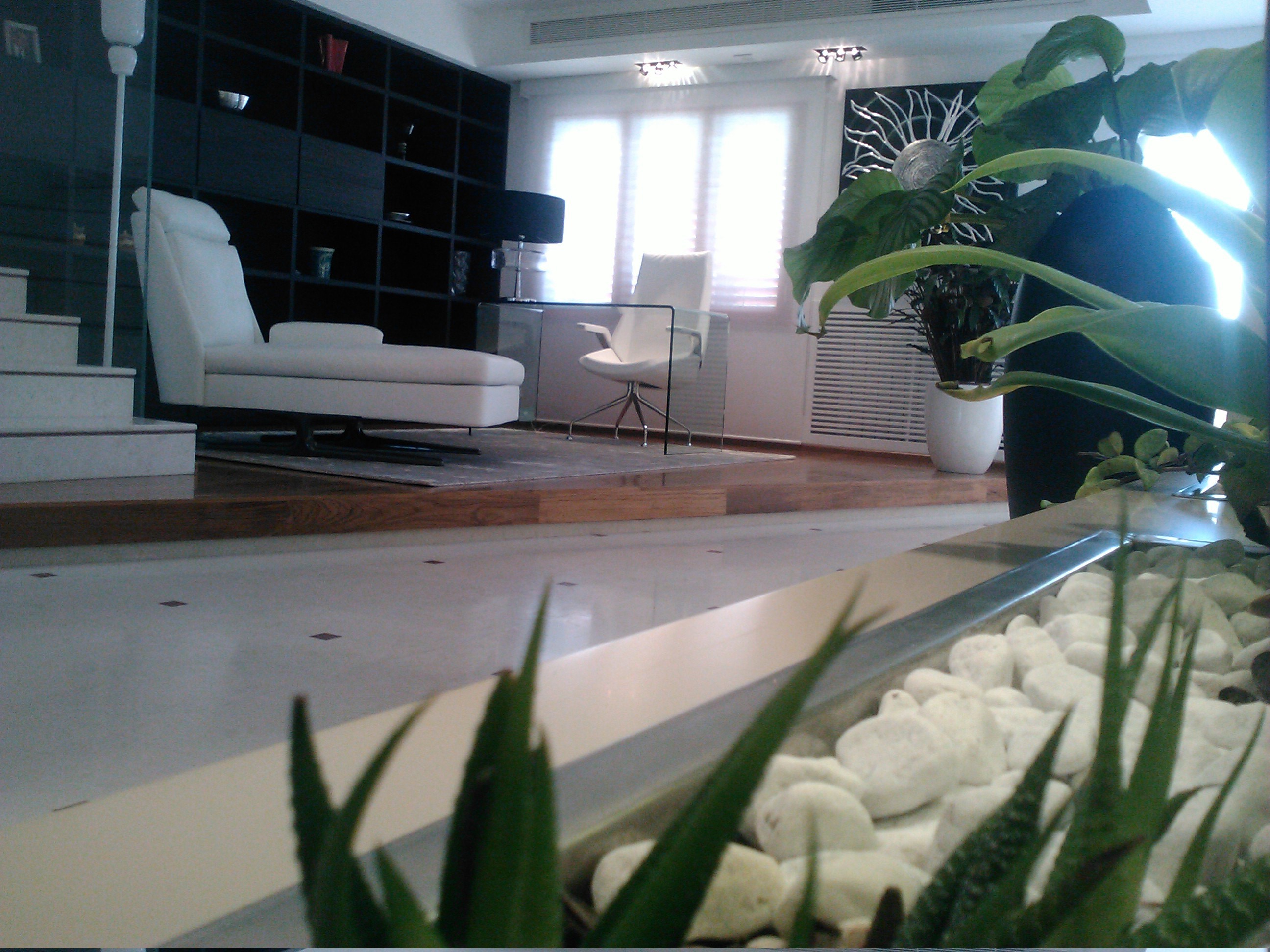 地中海风格的山间联排别墅-25