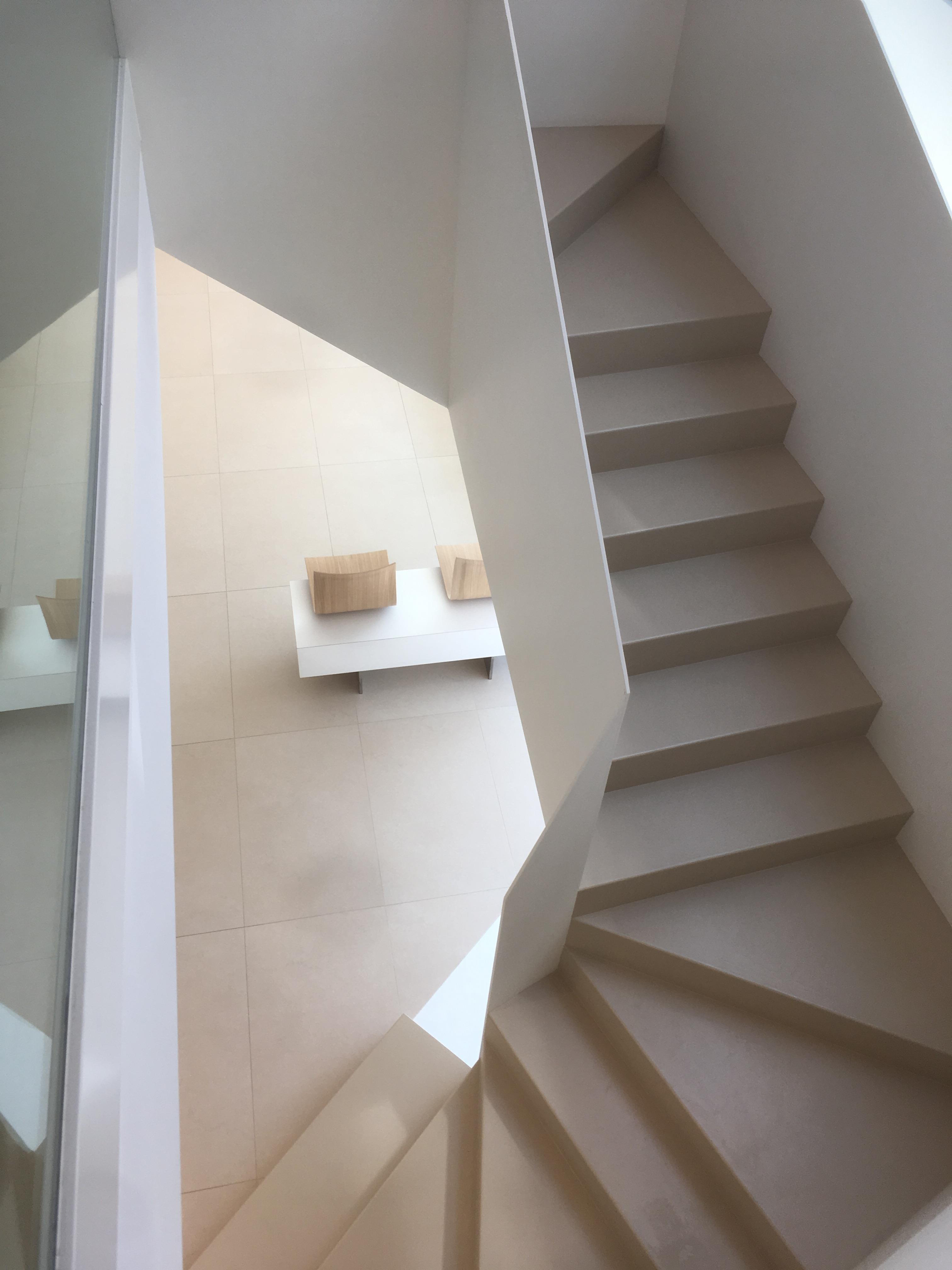 瓦雷泽兽医诊所-15