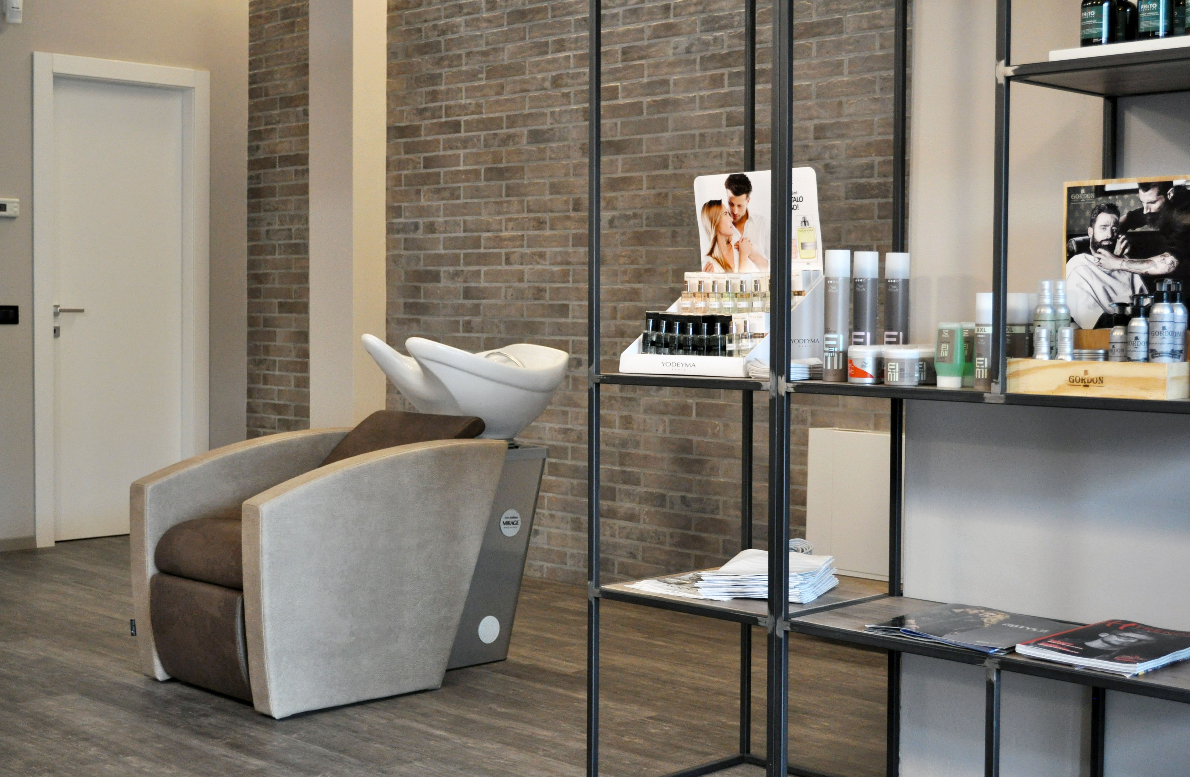 马丁诺理发店-1