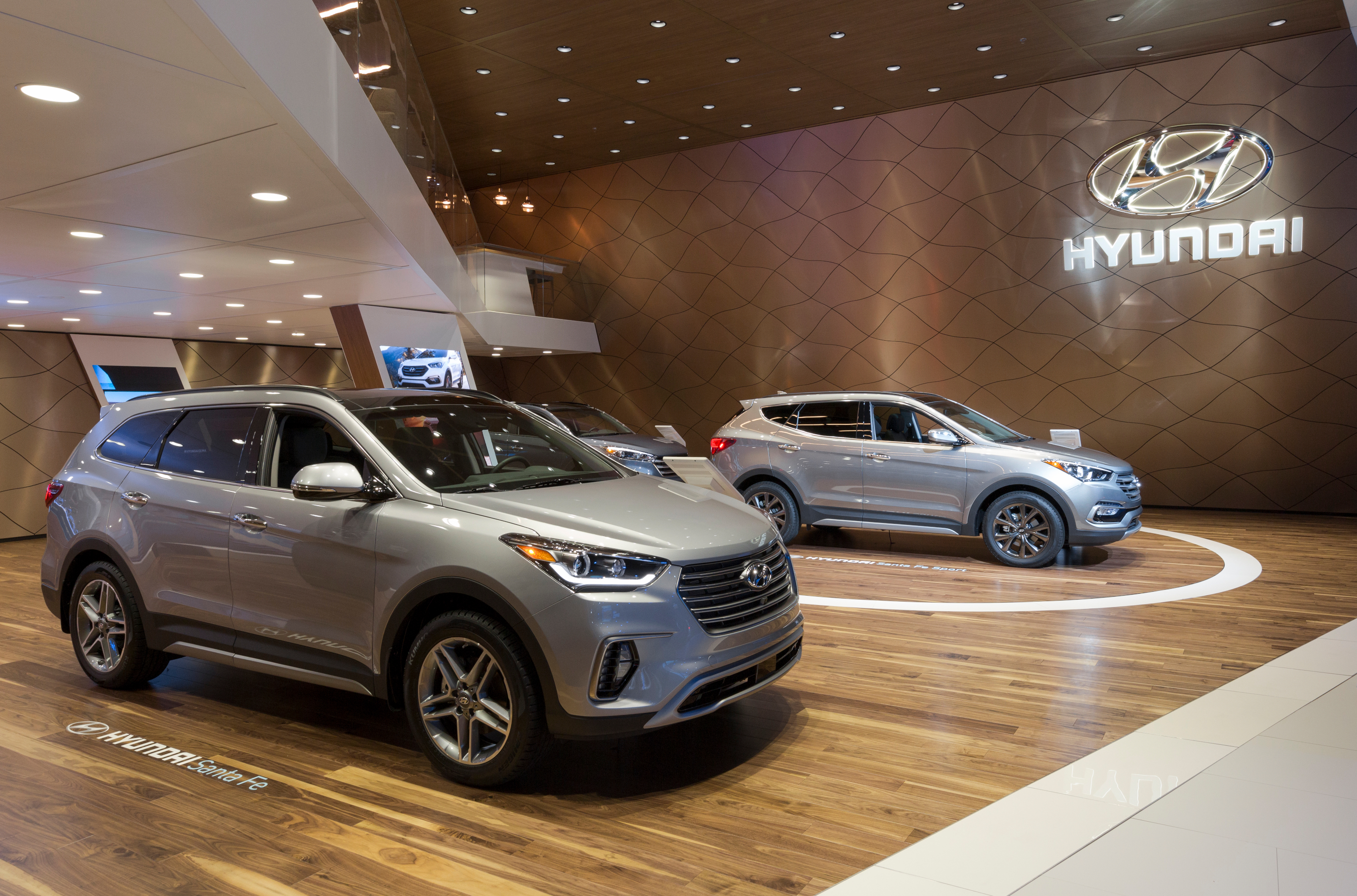 现代汽车洛杉矶车展 2016 展示空间设计-14