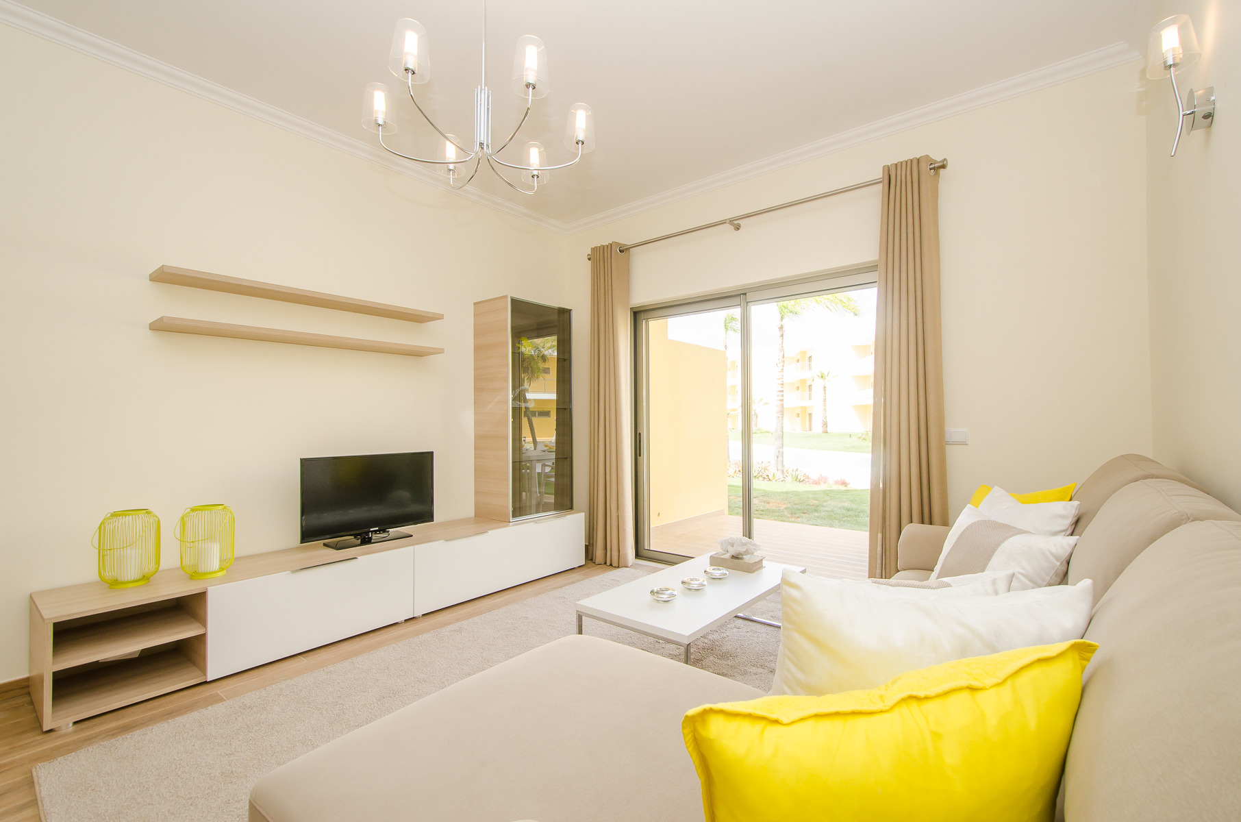 阿尔布费拉公寓，简约品味团队的完美呈现-15