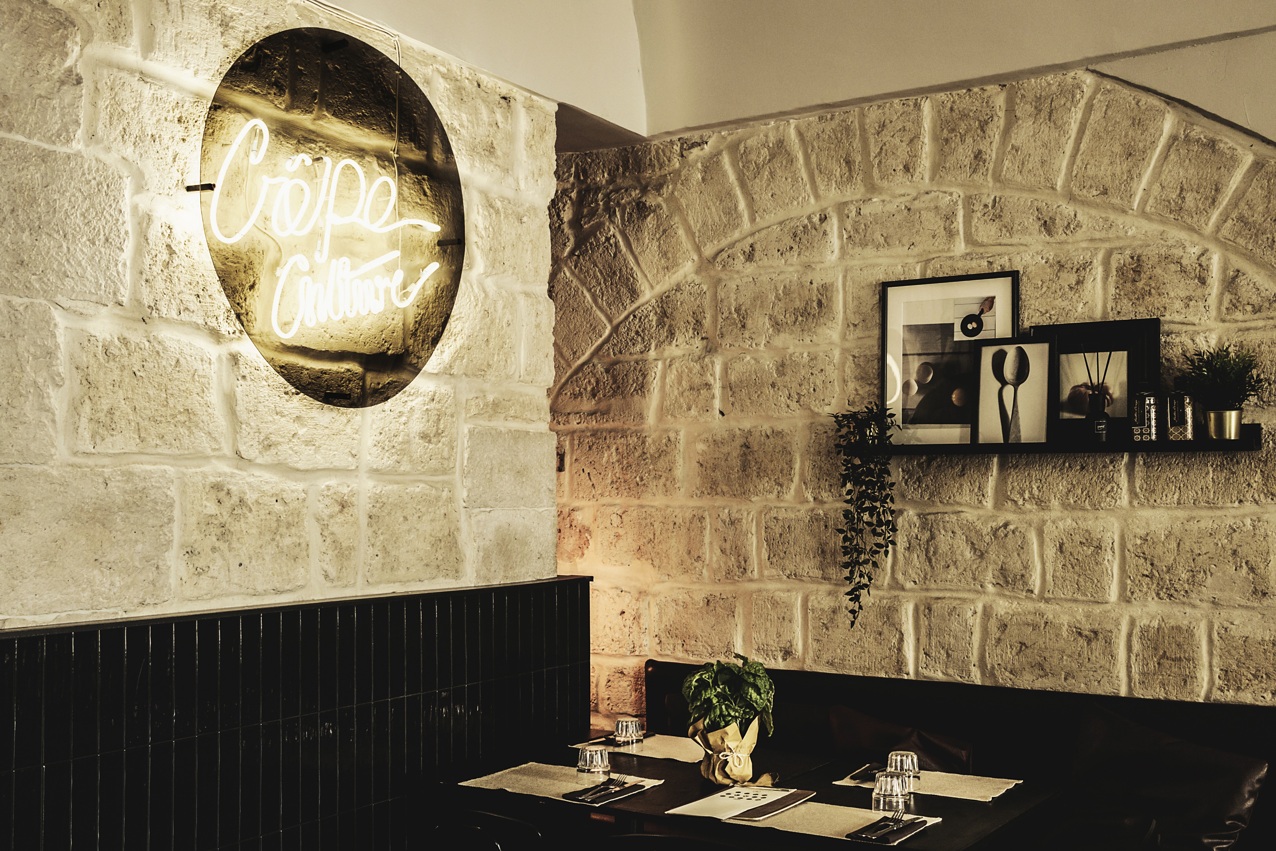 2017 年完成的 SAVI' la creperia 餐厅室内设计-12