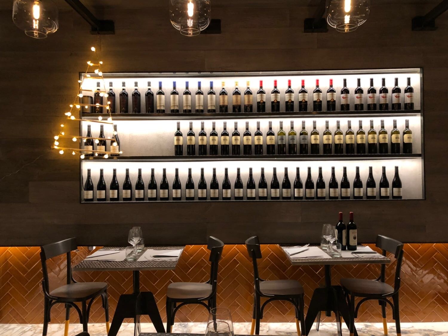 2017 年意大利餐厅 Mazzè室内设计案例解析-0