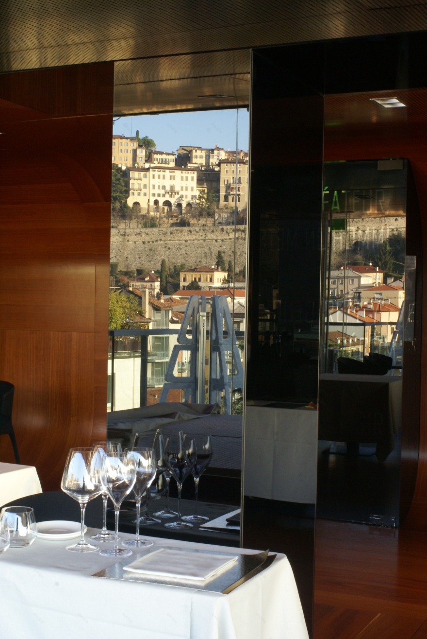 意式风情屋顶花园餐厅-12