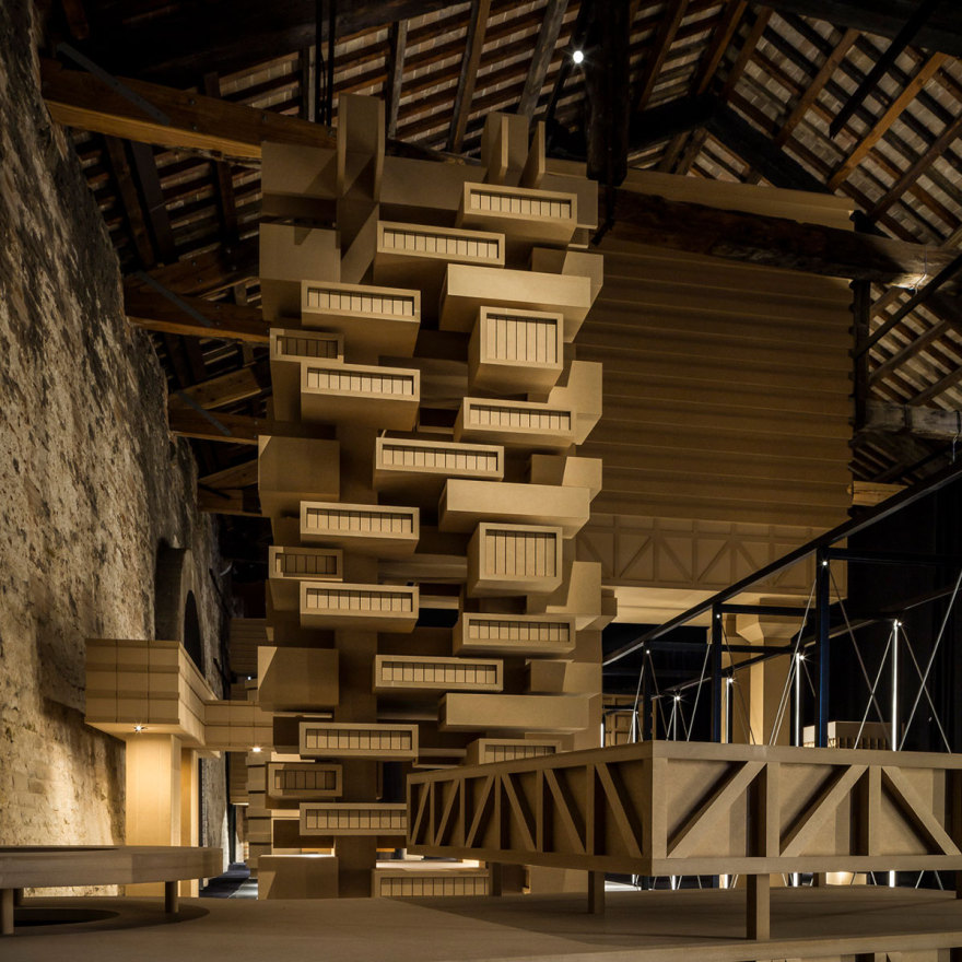 卢森堡馆 · 垂直建筑的公共土地私有化反思-15