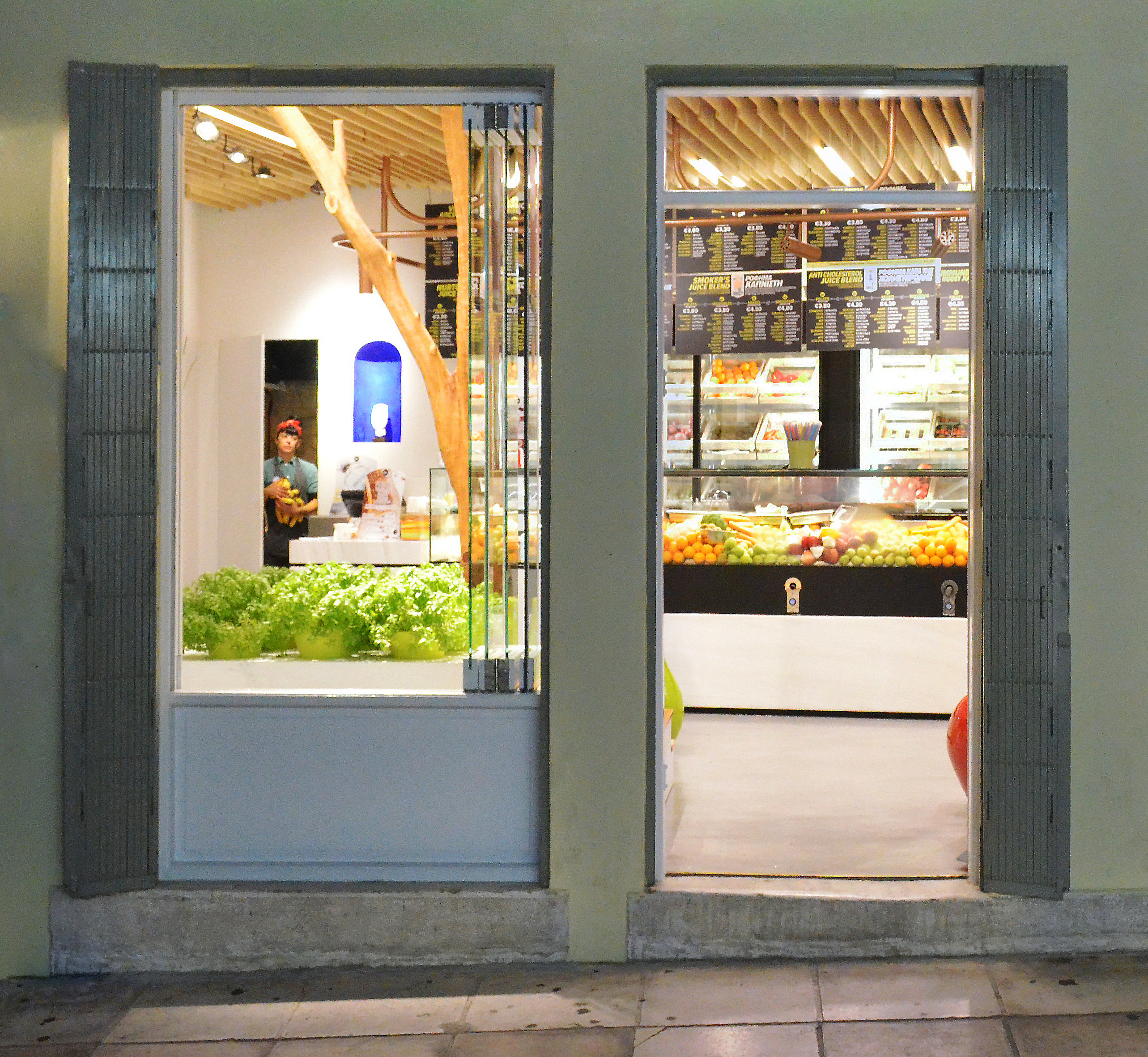 雅典 NOVAGEA 果汁吧 | 融入希腊传统与自然的现代空间-15