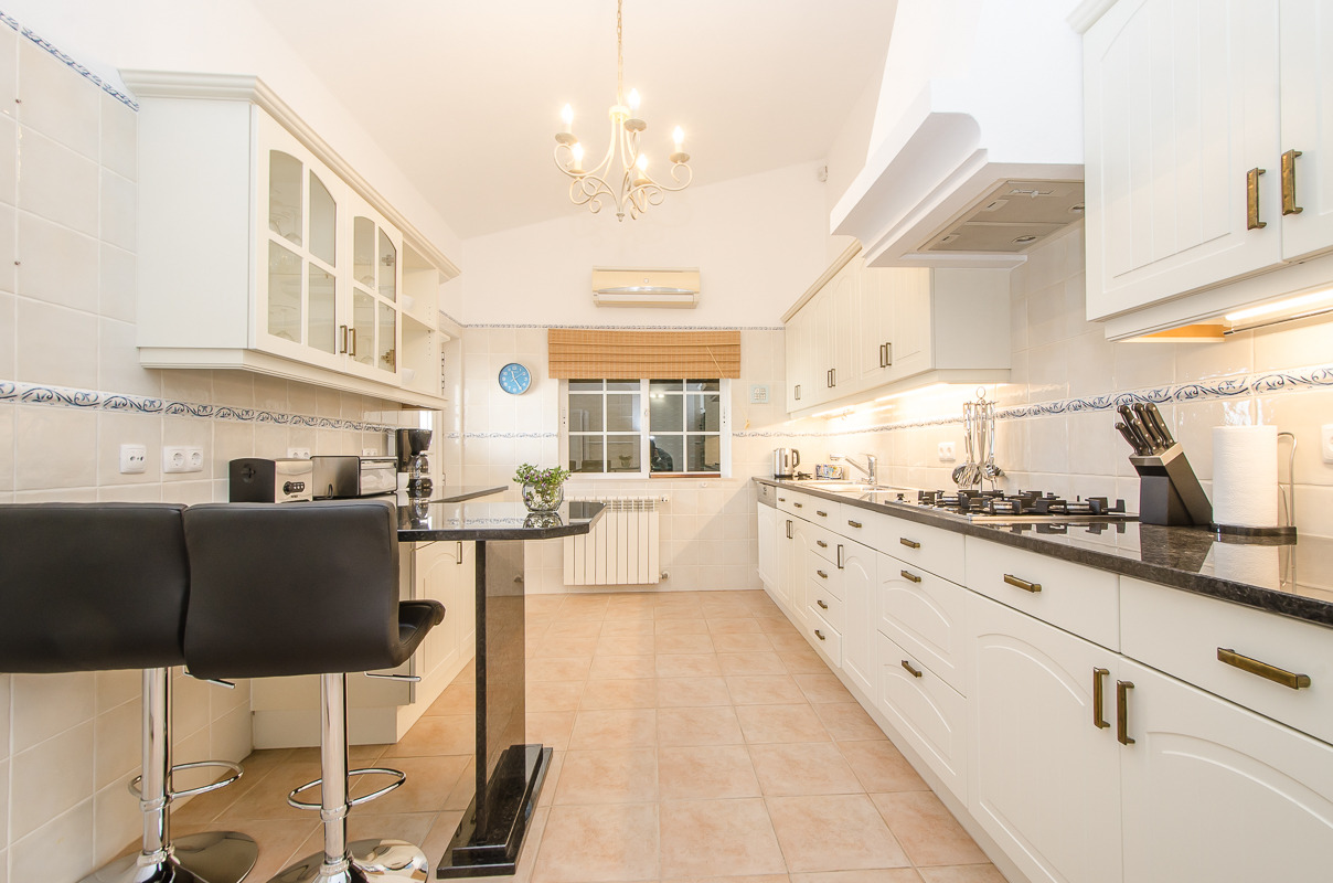 简约品味团队打造 Lagos 公寓设计佳作-13