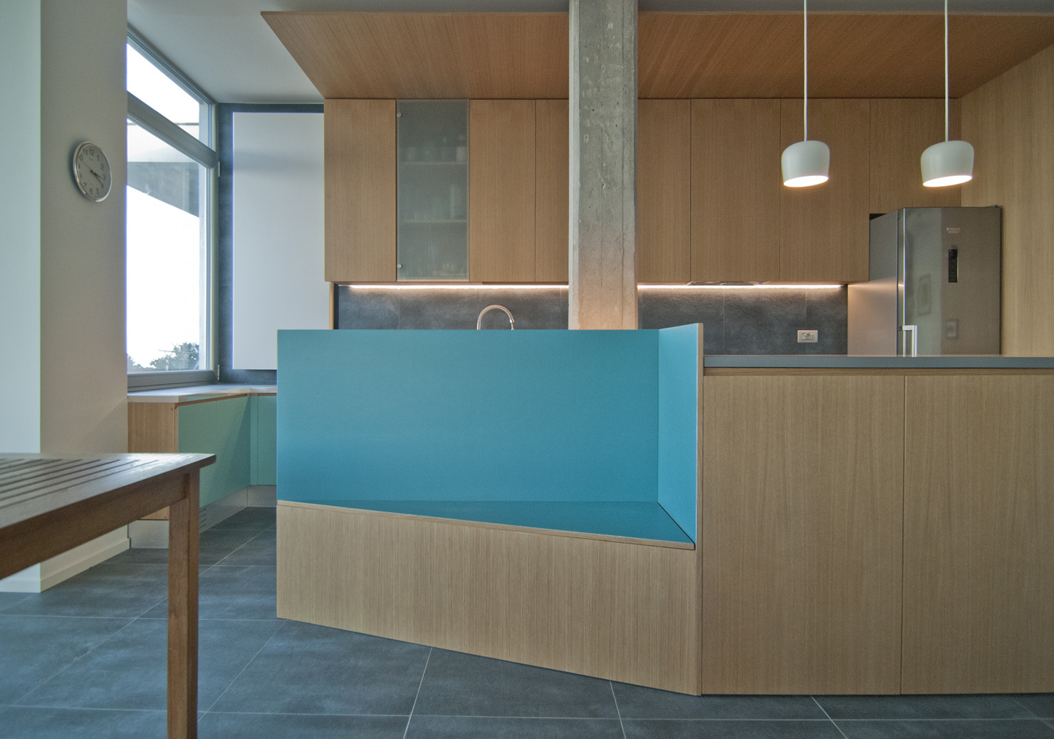 海景公寓的室内设计之旅 | 打破界限，融入海洋-14