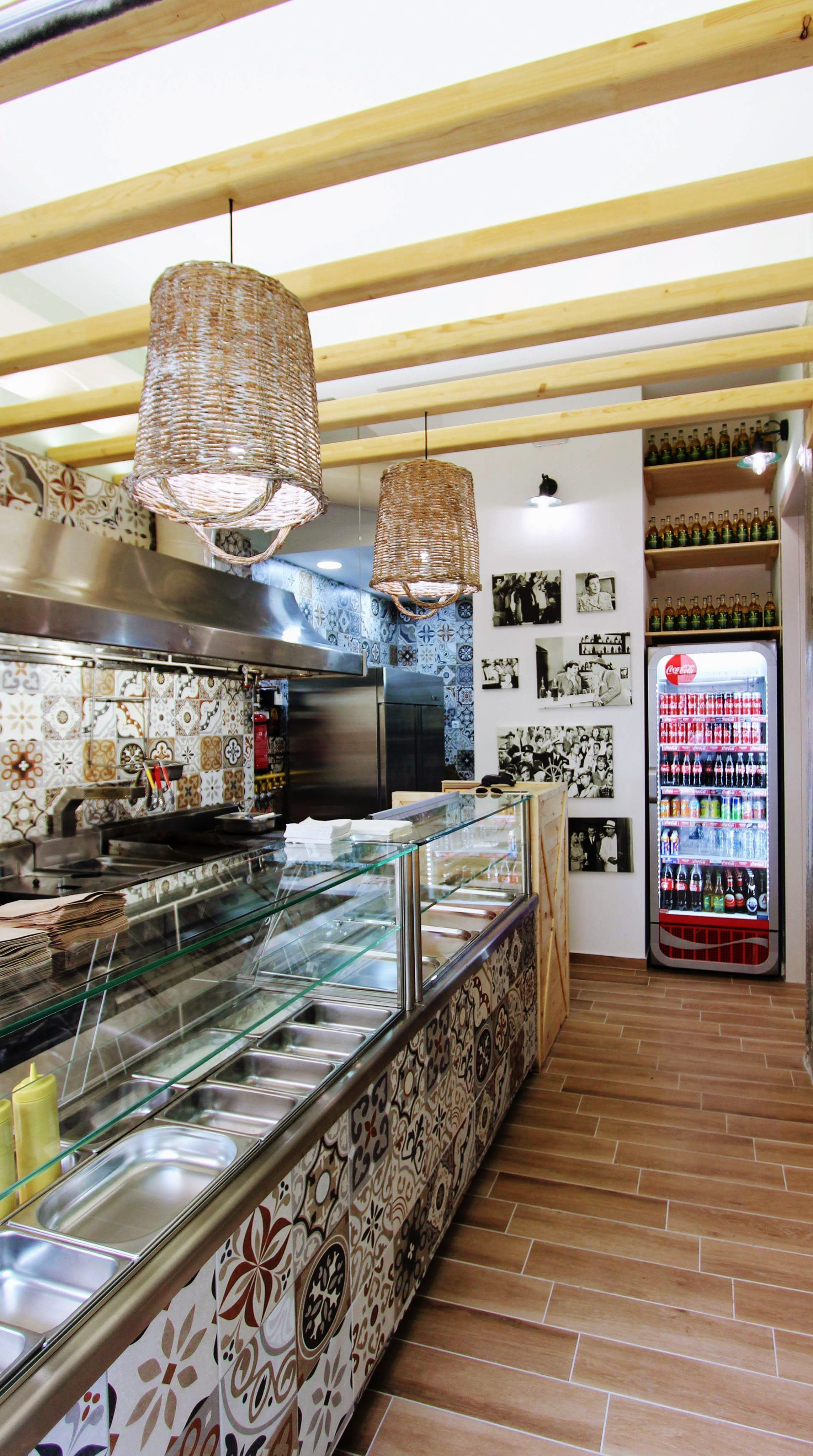 复古风快餐厅，呈现希腊风情-4