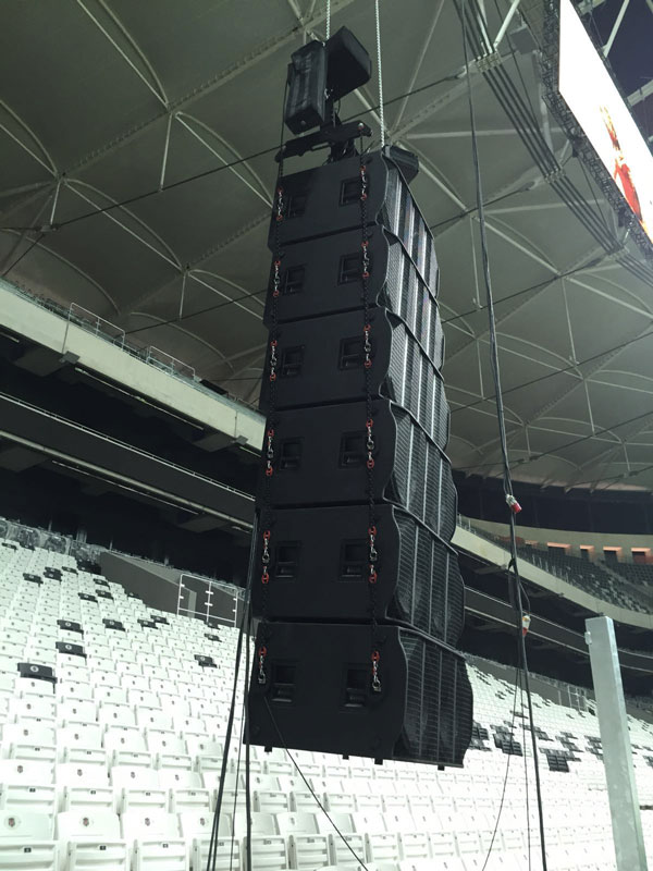 声音盛宴 | Vodafone Arena 的 30KH5 与 12KS5-1