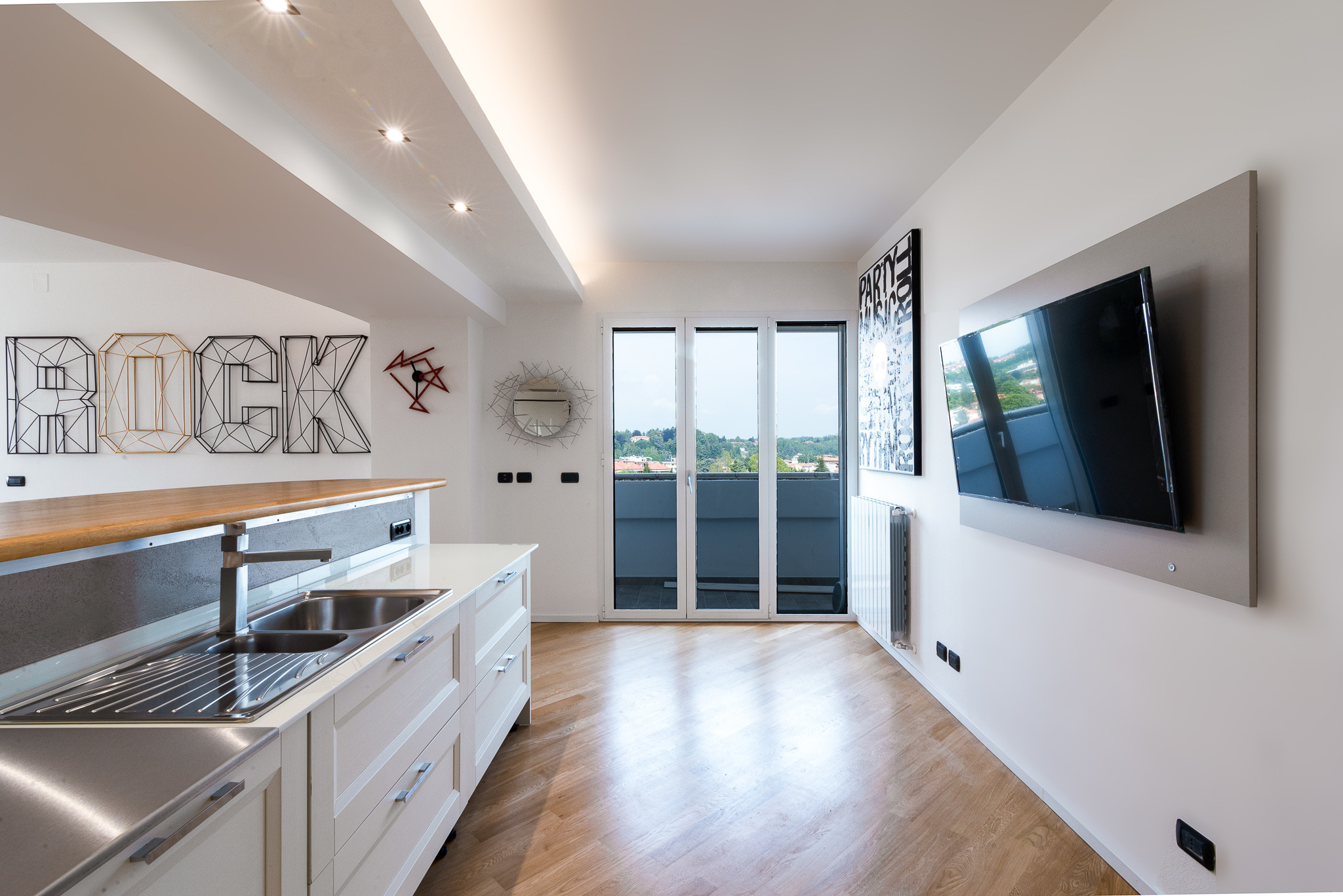 双公寓翻新，打造个性家居空间-8