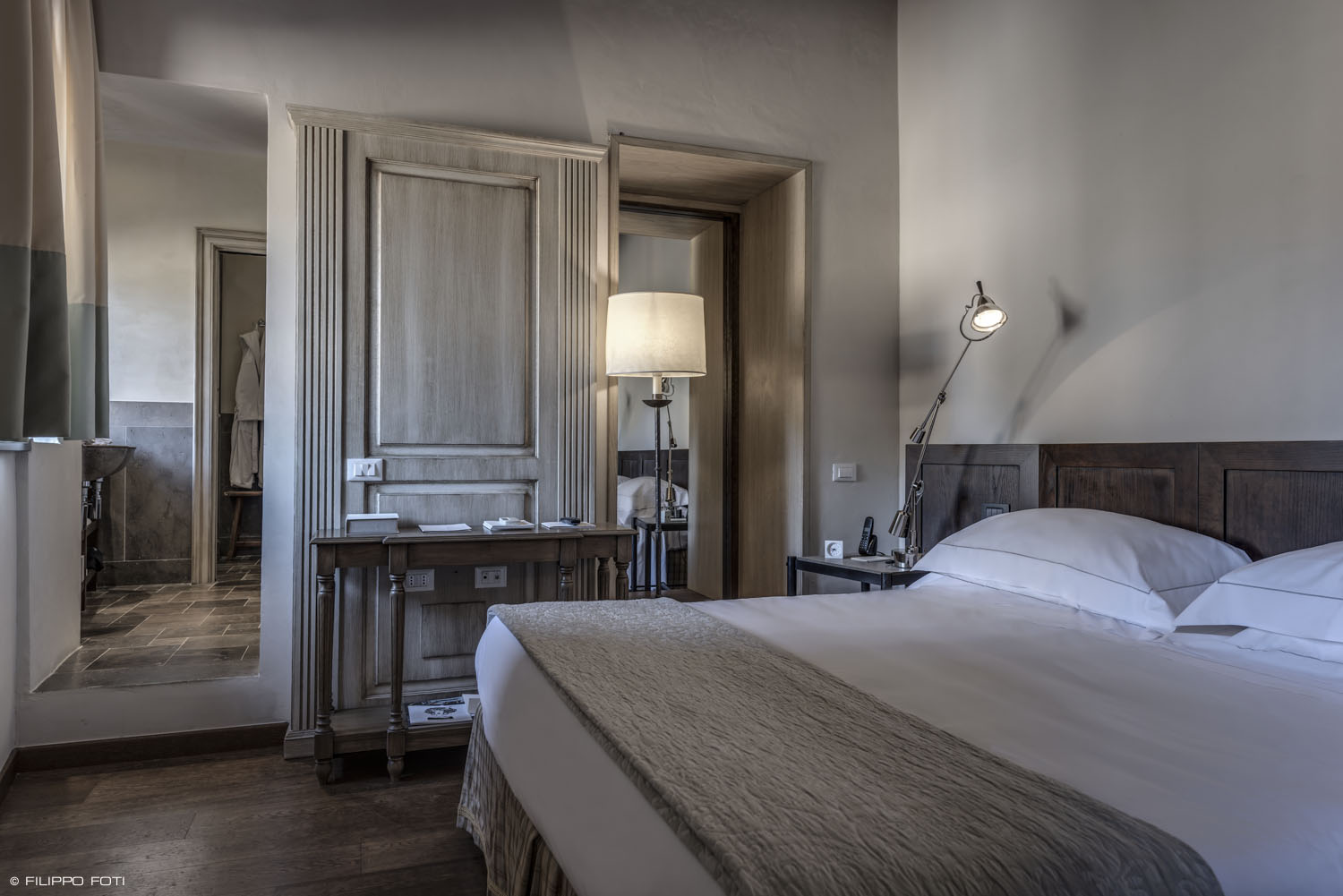 卡斯特尔莫纳斯泰罗-1