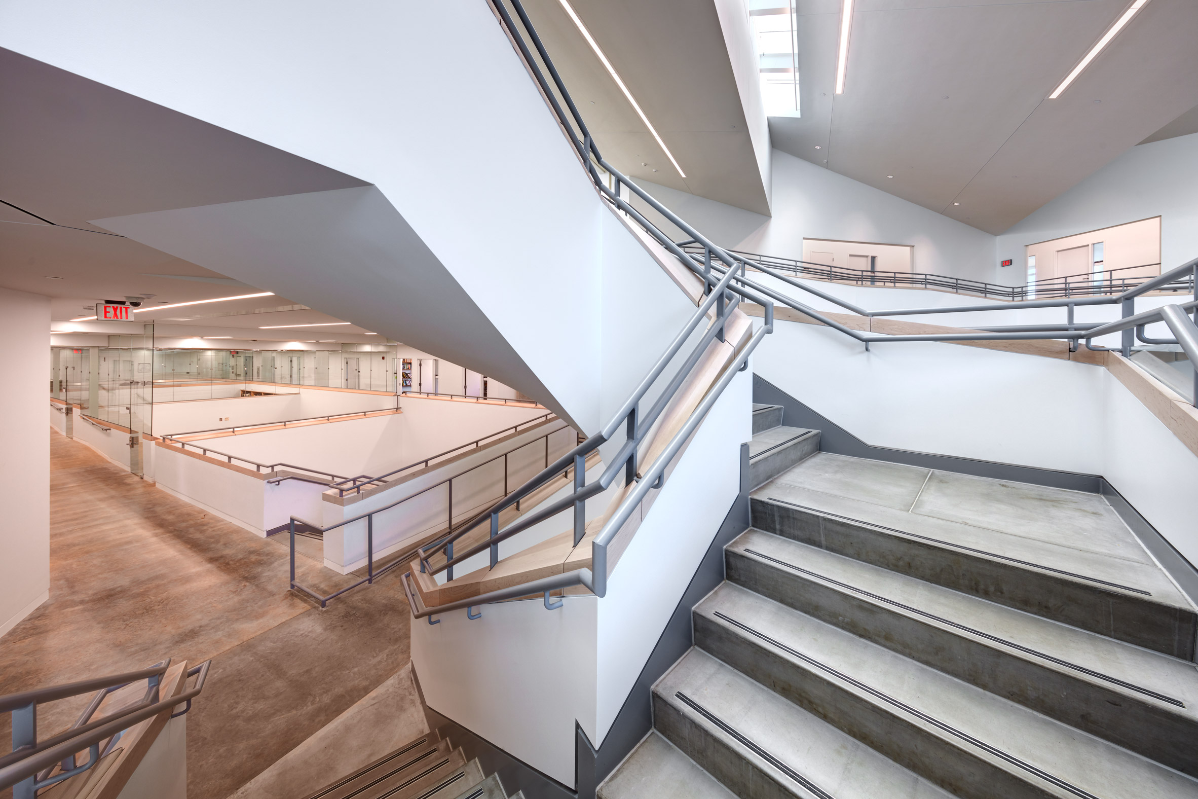 普雷斯顿斯科特科恩打造密歇根建筑学院锯齿屋顶新翼-16