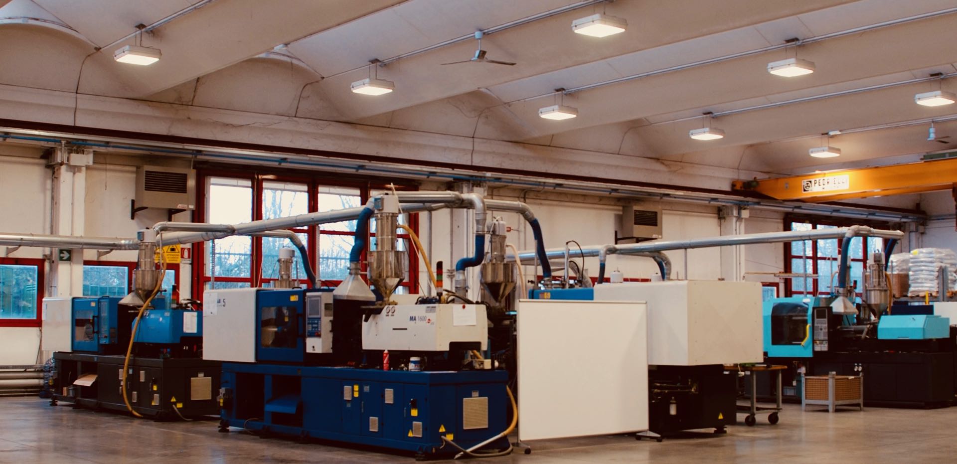 意大利 Polmac 公司总部工厂室内设计案例-25