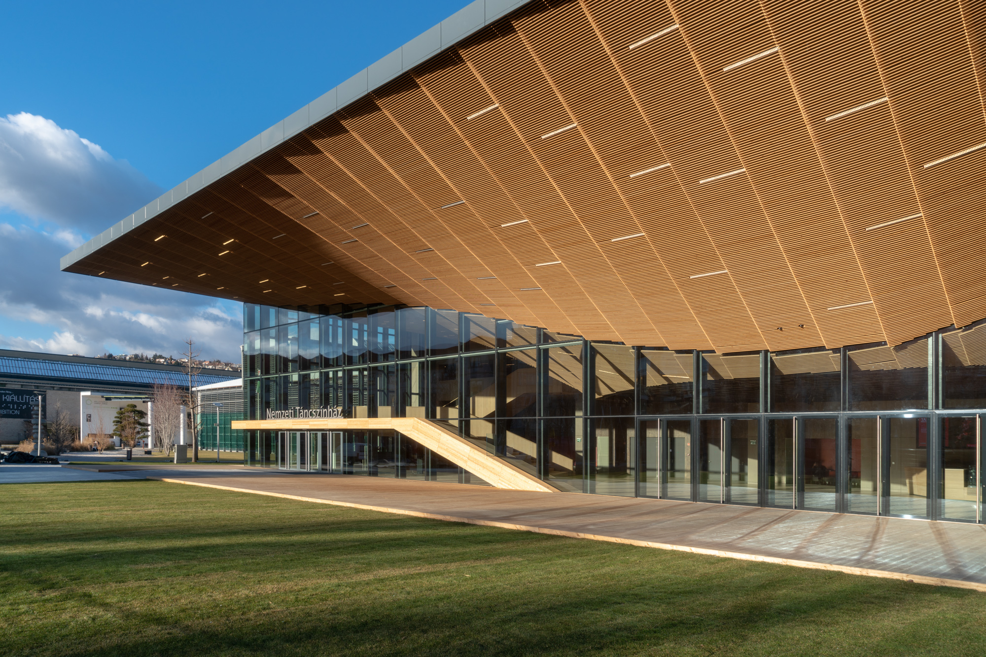 布达佩斯国家舞蹈剧院-3