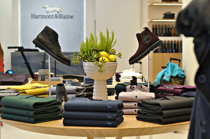 法国 Harmont&Blaine 旗舰店陶瓷点阵装饰-11