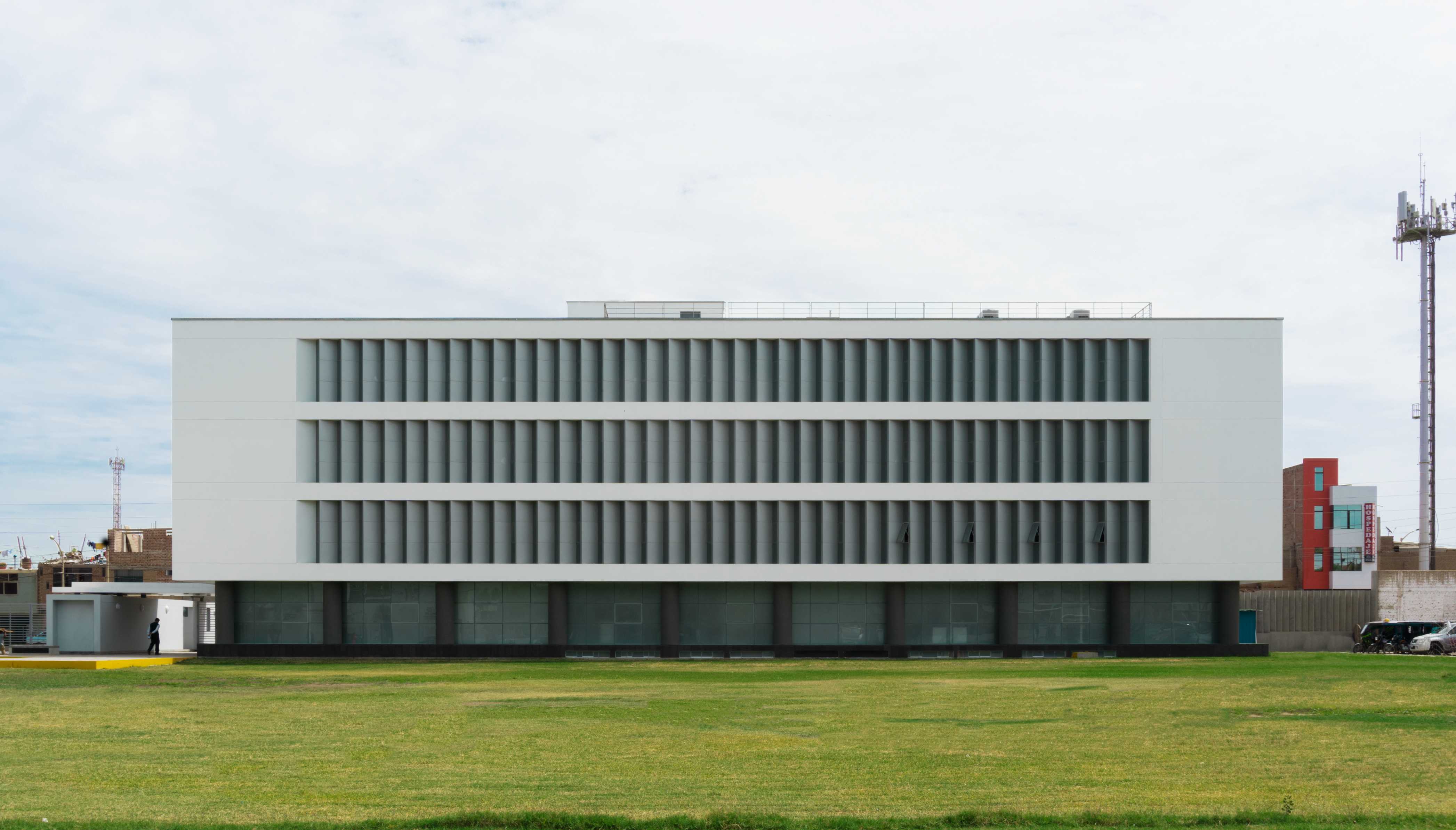 培训和牙科服务中心·USAT-0