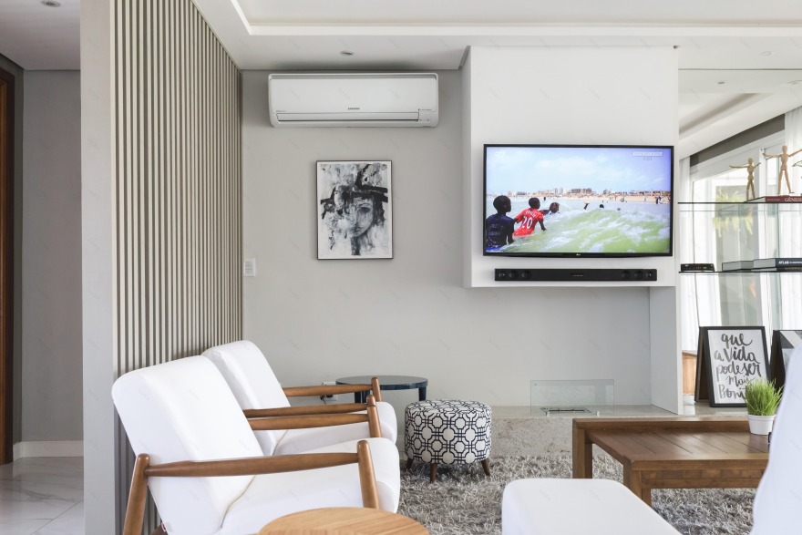 巴西现代简约别墅,自然与永恒的融合-25