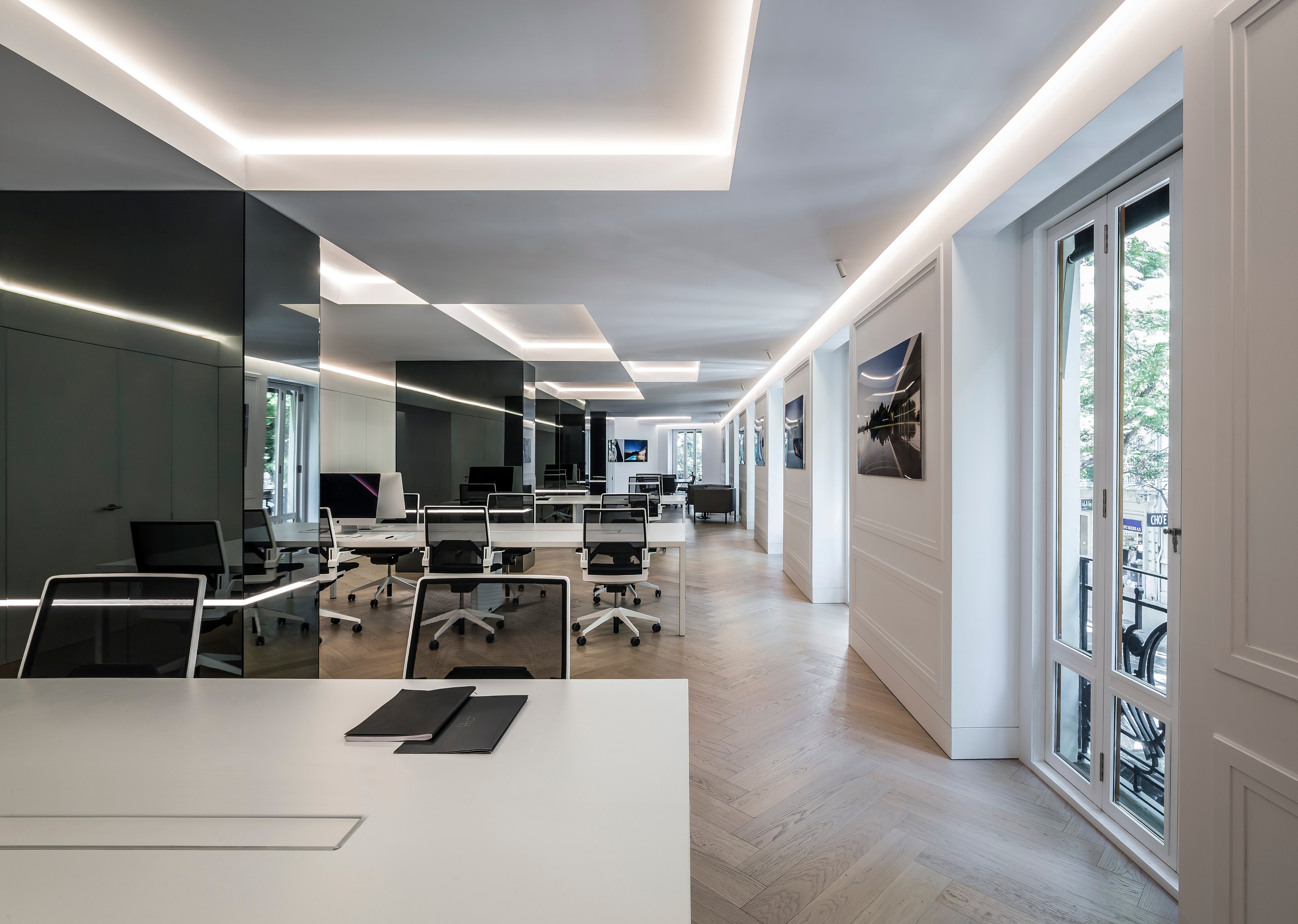 融合传统与现代的办公空间设计-6