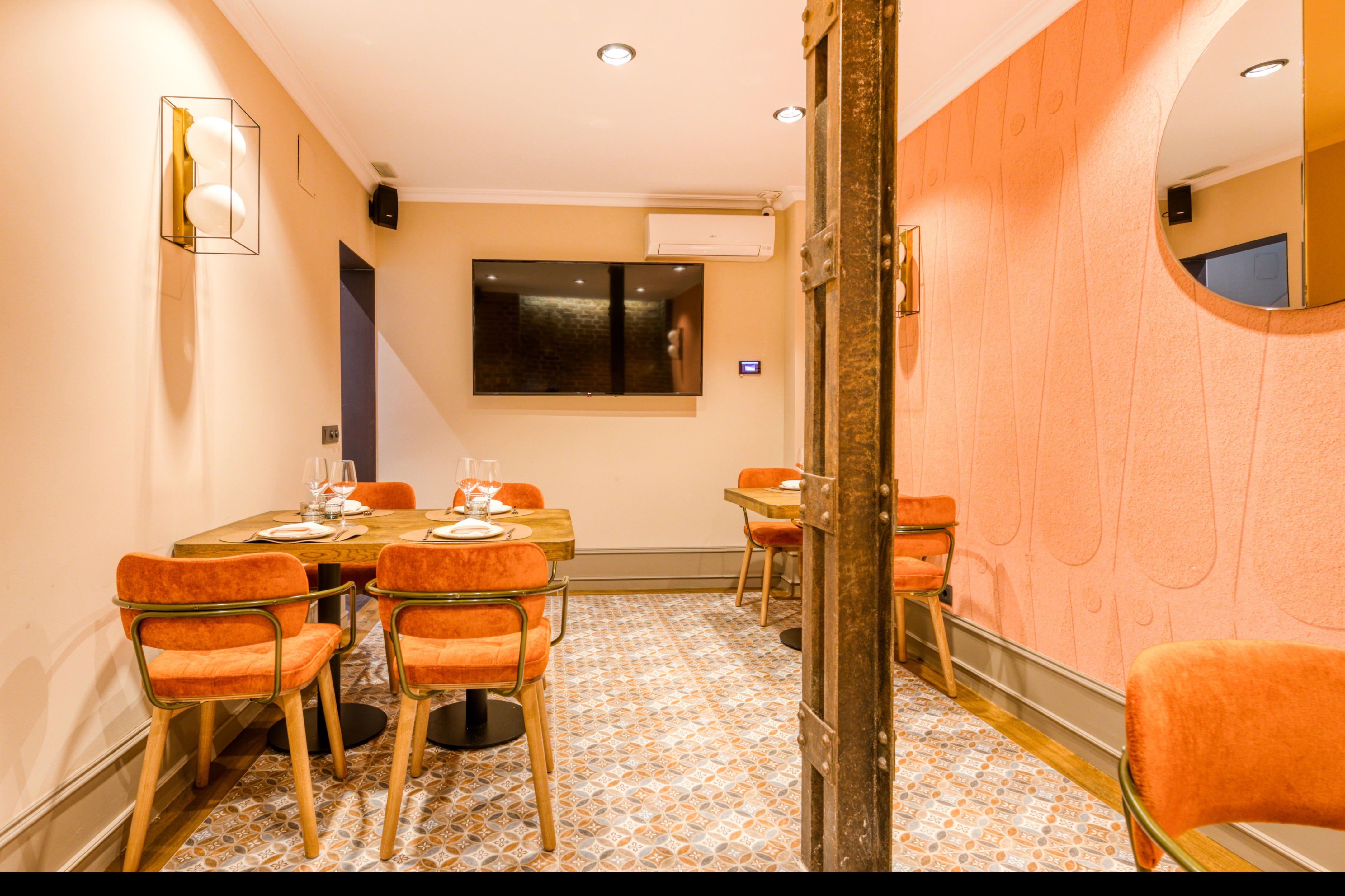 融合风格的“Lacabia 餐厅”设计-19