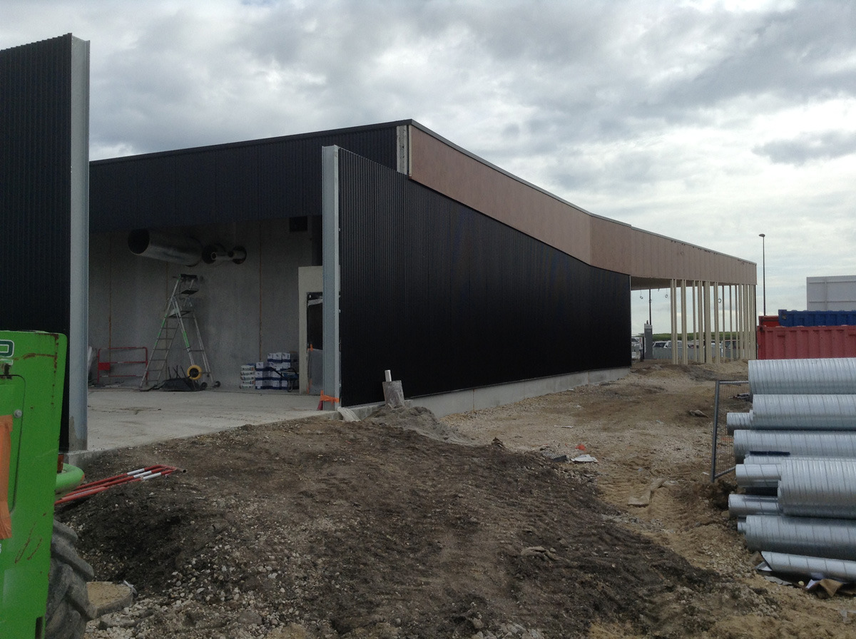 2017 年完成的 Autog Grill 餐厅设计-5