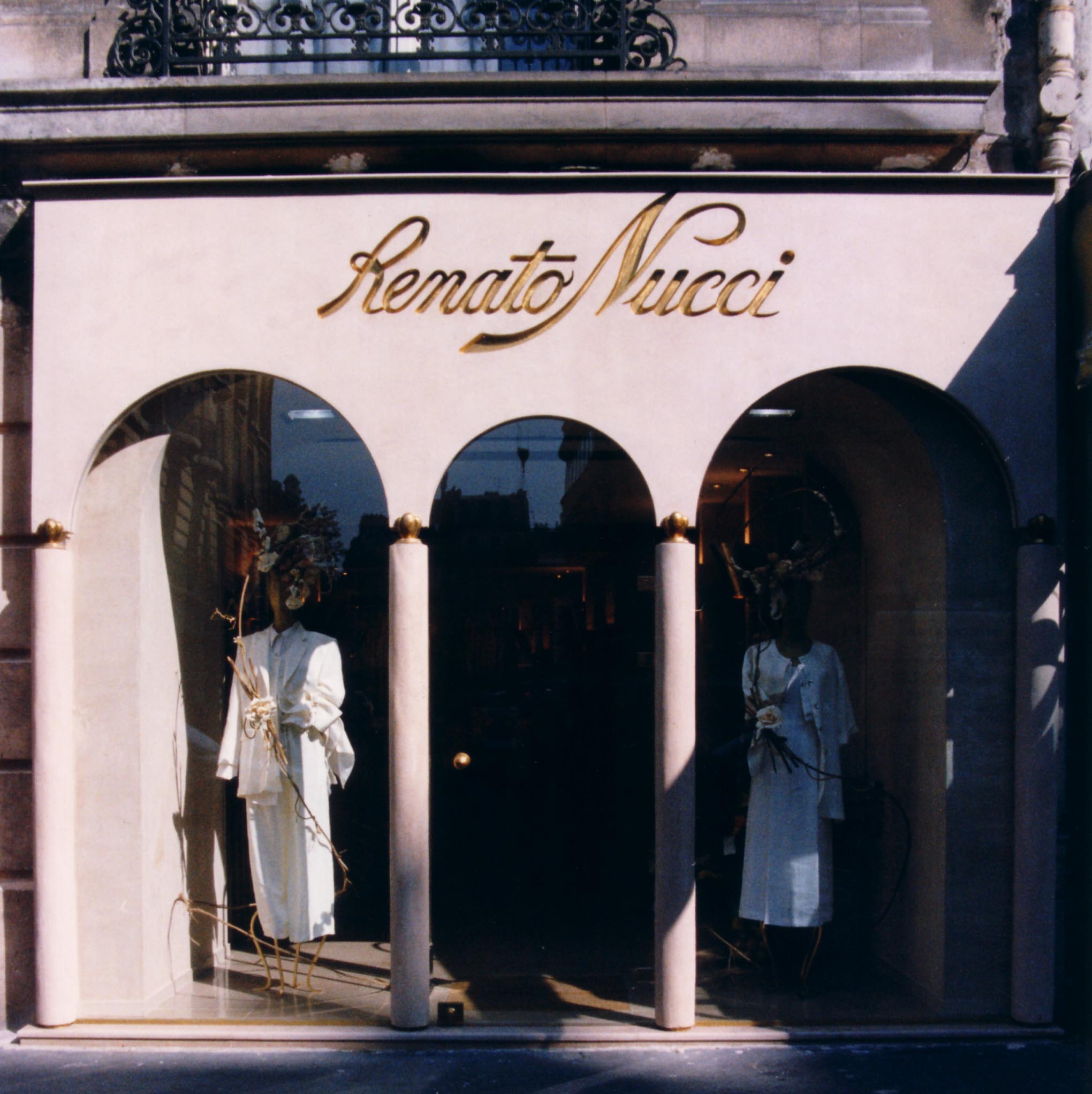 巴黎时尚品牌旗舰店设计-3