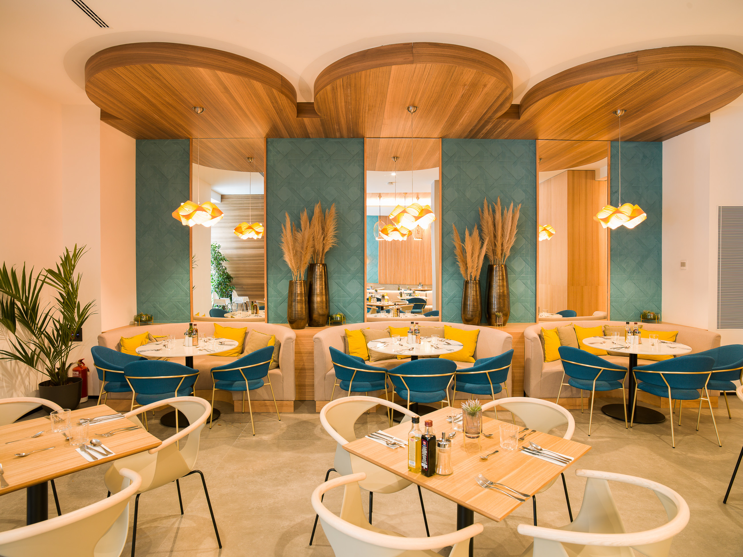 地中海风情融入四星级酒店设计-7