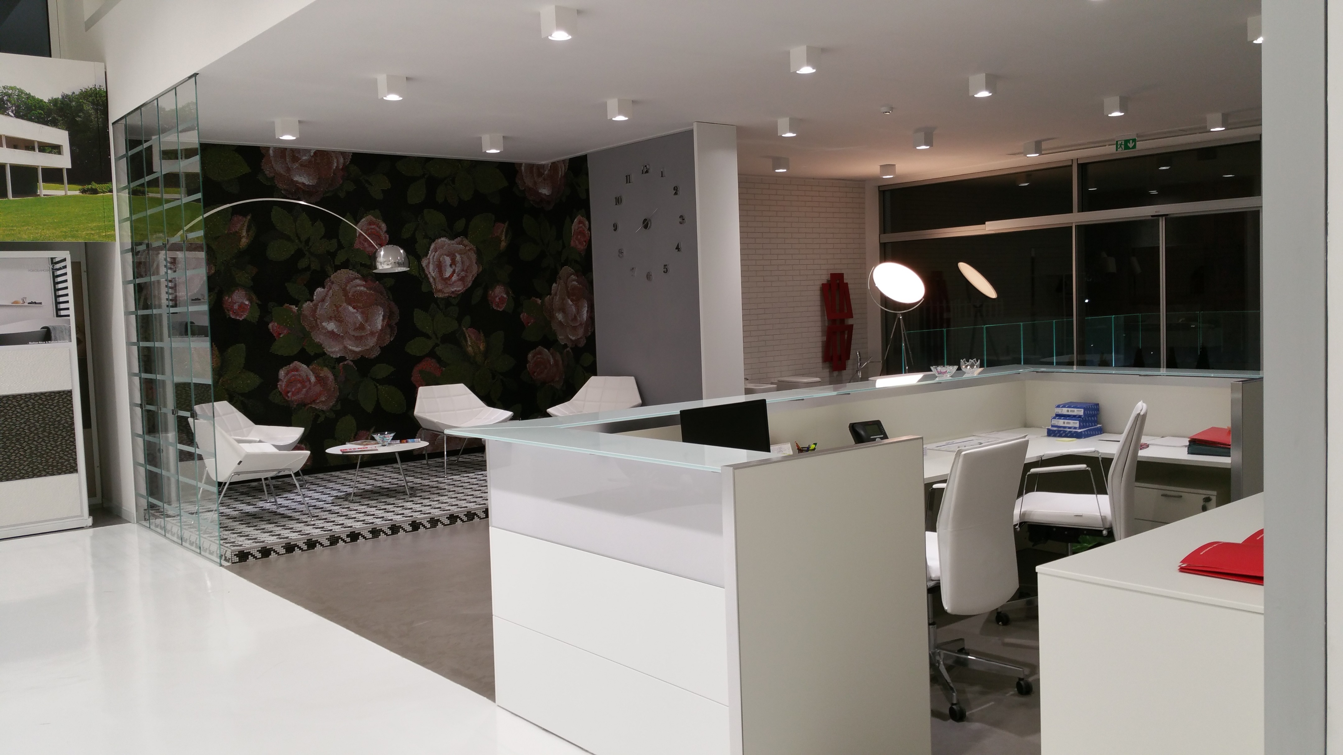 旧厂房变身高质感家居展示厅——意大利 EDILMEA 公司新展厅-11