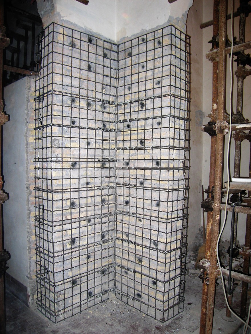 2007 年罗马历史建筑结构加固修复案例-150