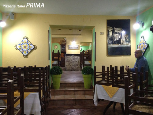 历史悠久的意大利披萨店，传统与创新的完美结合-7