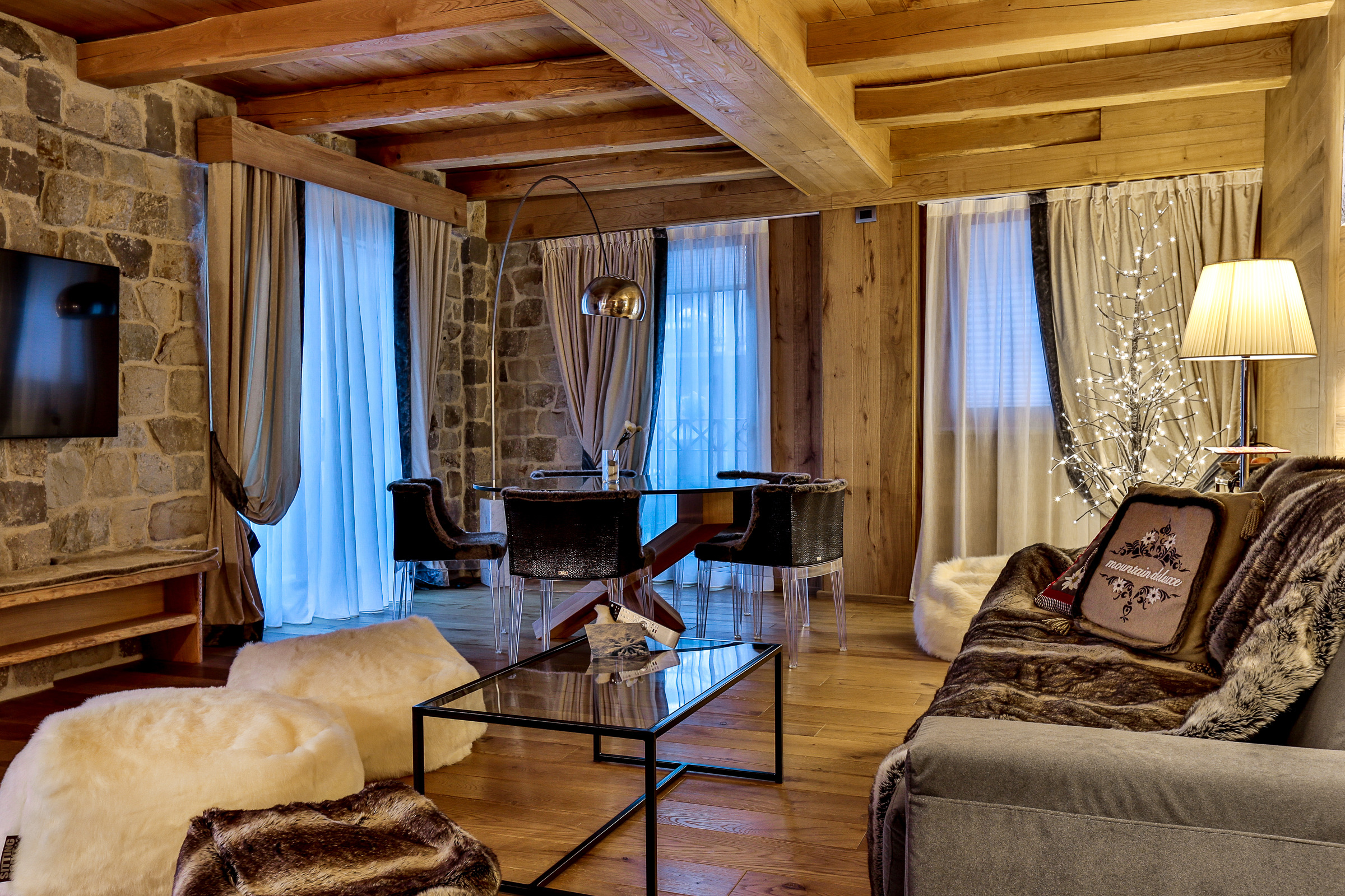 山间酒店温馨复原，打造家的感觉-16