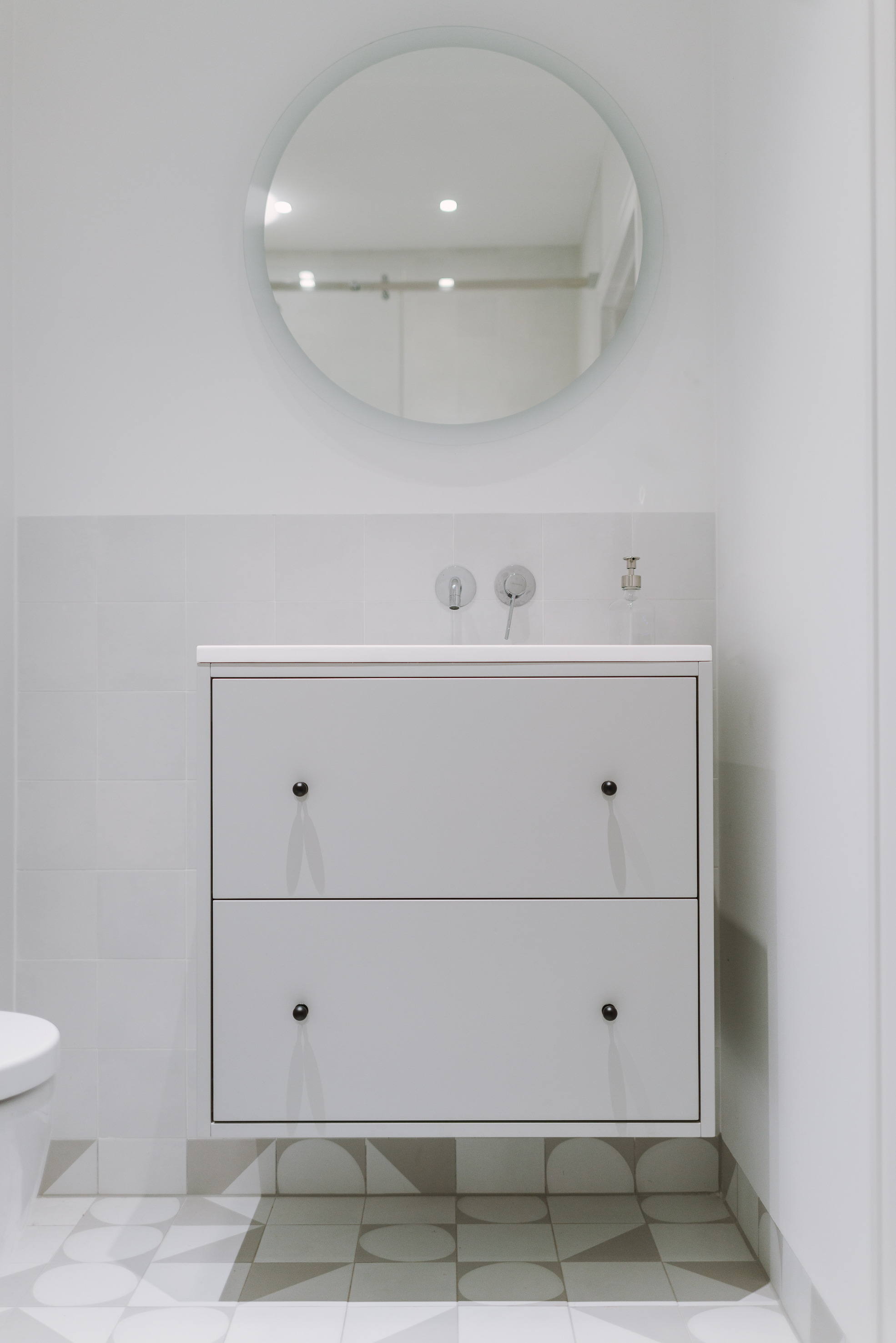 简约温馨的波兰格但斯克海景 Airbnb 公寓-10