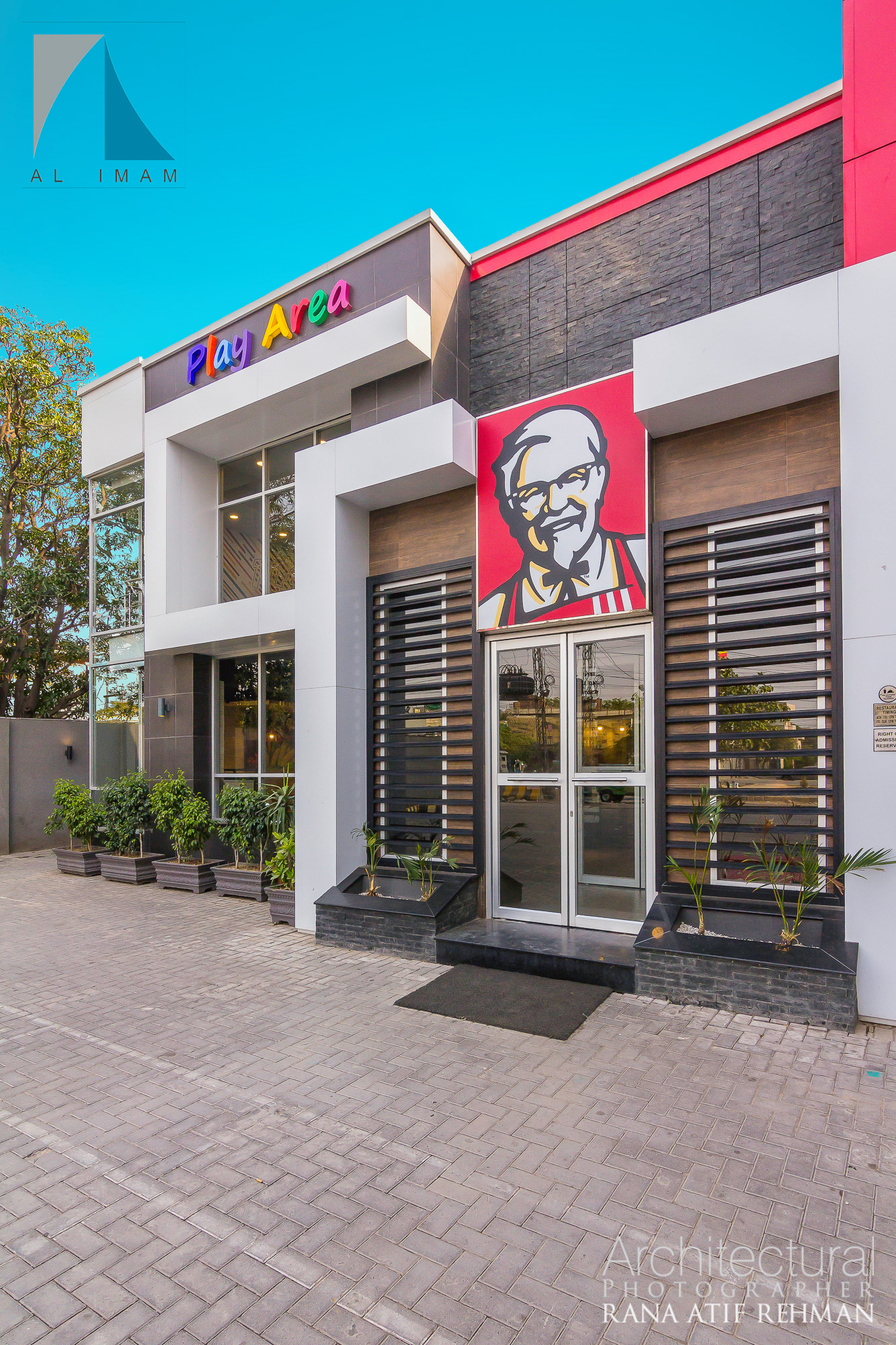 Lahore: KFC at Akbar Chowk-4
