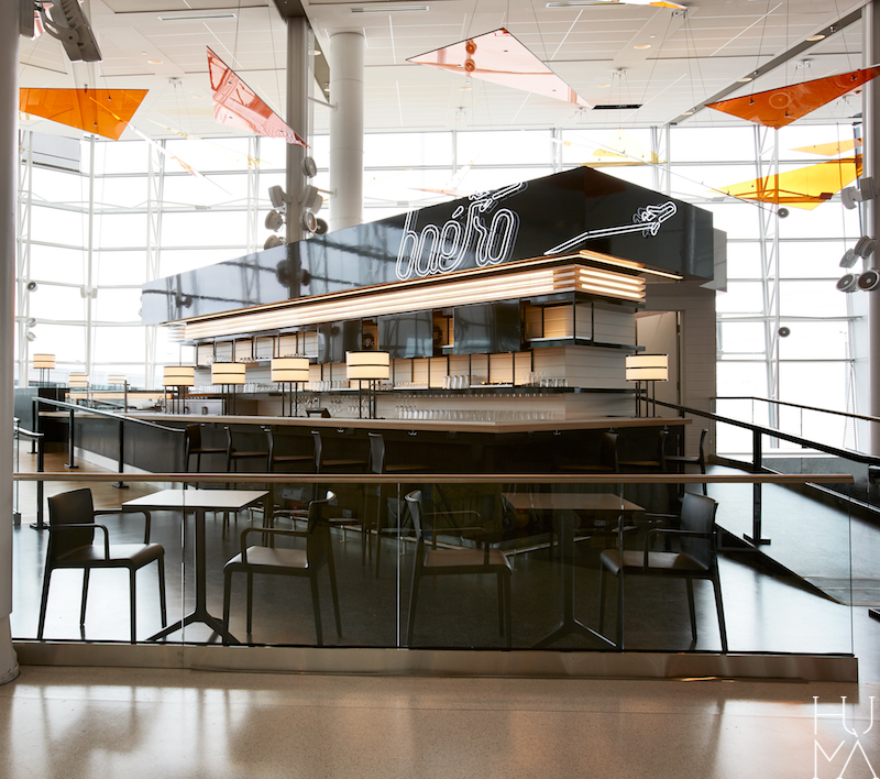 蒙特利尔机场美食广场，Humà 设计新视角-17