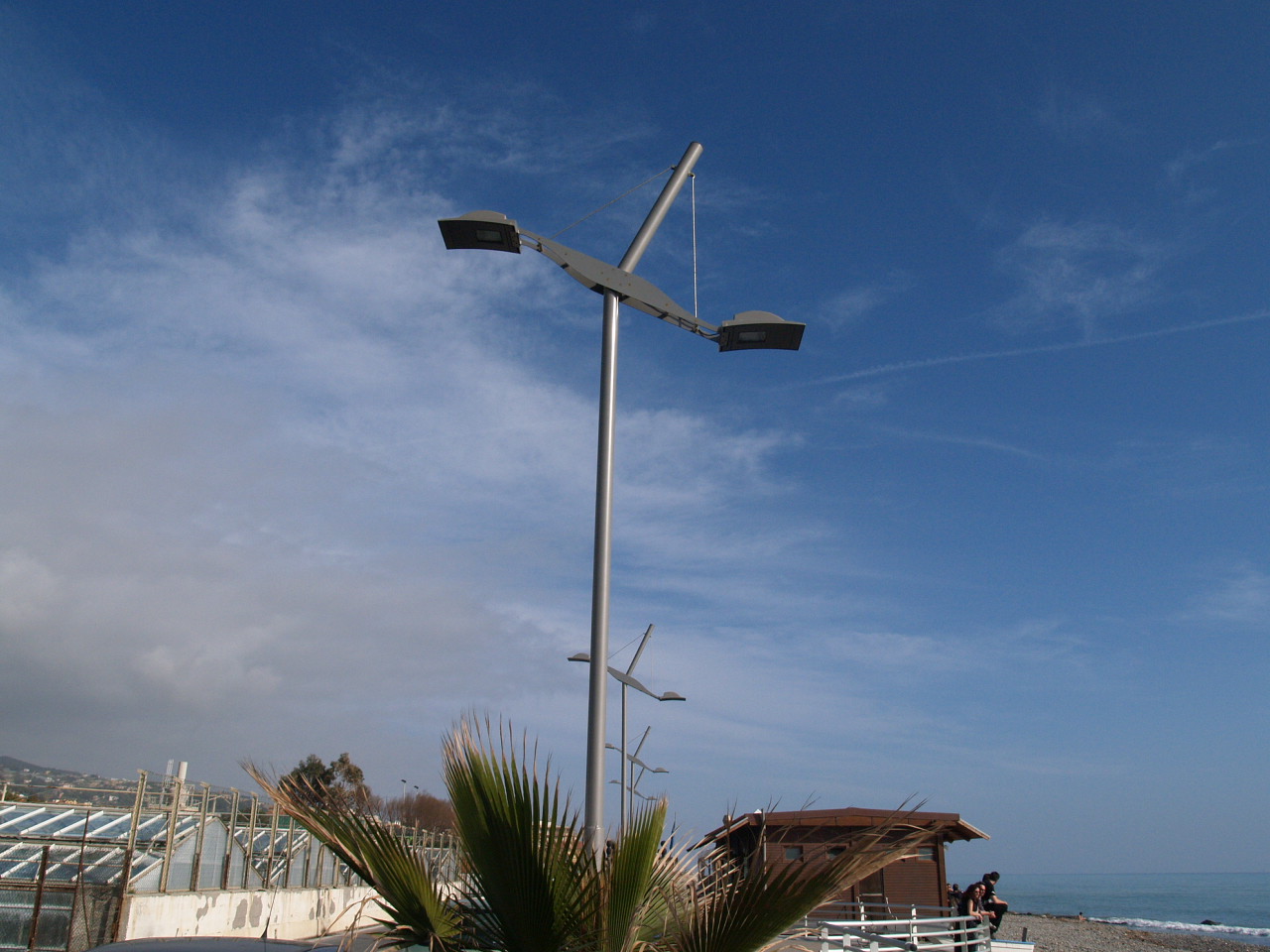 罗马 Italy 太阳能路灯柱——城市家具新趋势-8