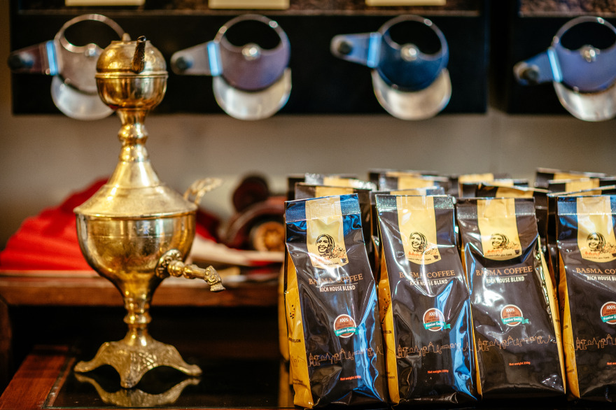 以色列特拉维夫 Cafe Basma 咖啡馆室内设计-30