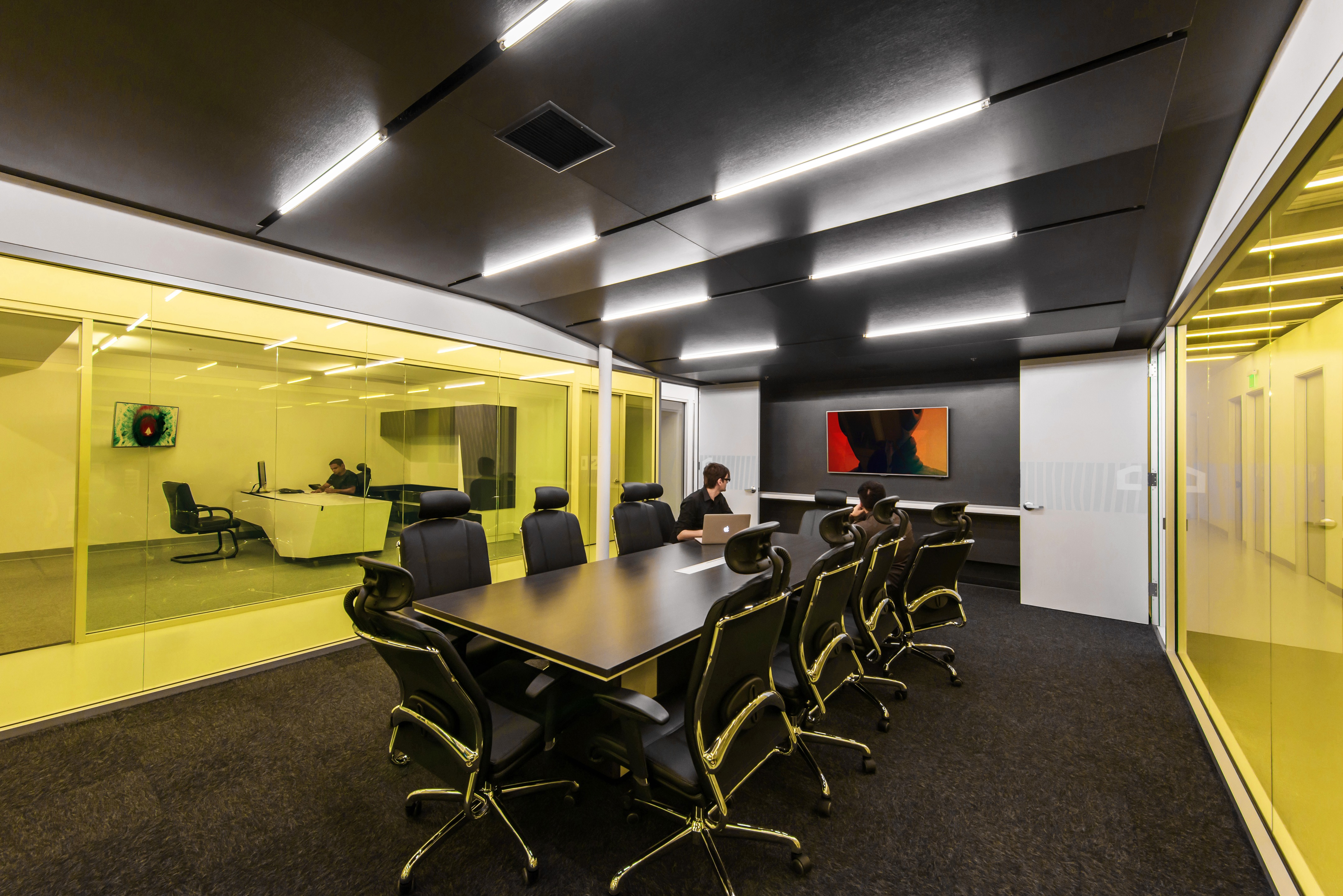 重塑工业遗迹 | Orange County 电子公司办公室设计-6