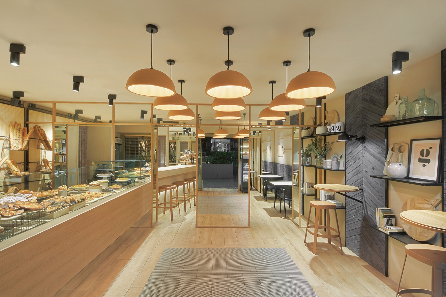 传统与创新的完美结合——La Forneria I 面包店设计-6