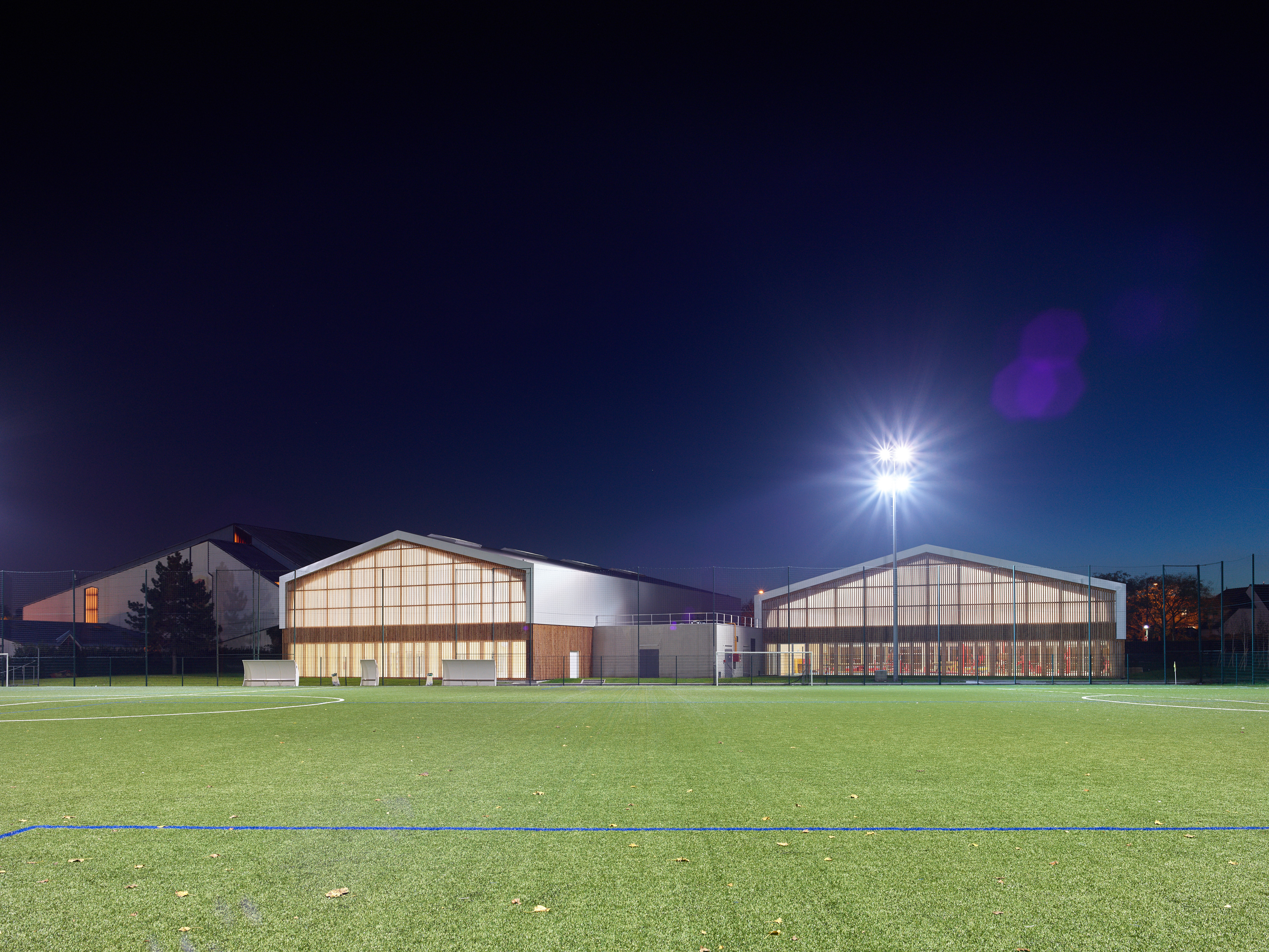 圣格拉蒂安米歇尔·伊达尔戈体育馆-10