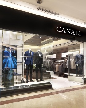 马来西亚吉隆坡 Canali 精品店