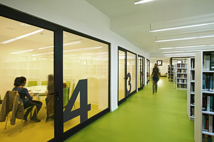 亚美尼亚美国大学翻新工程-40