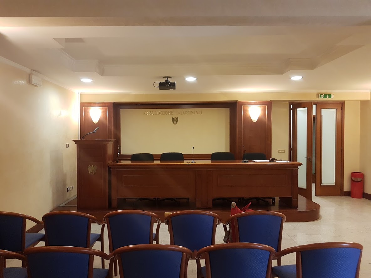 打造三维空间 | 意大利塔兰托商会会议室翻新记-13