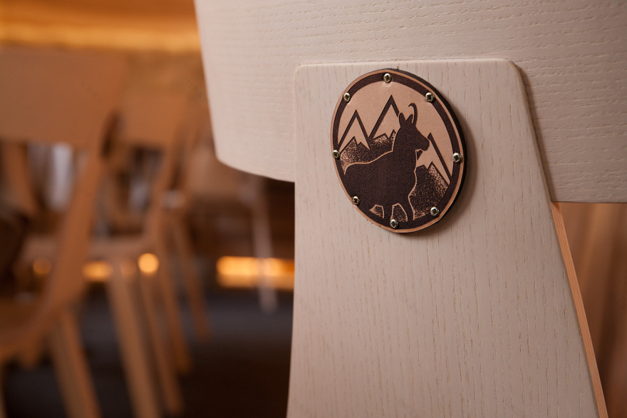 颠覆传统的山间餐厅设计-10