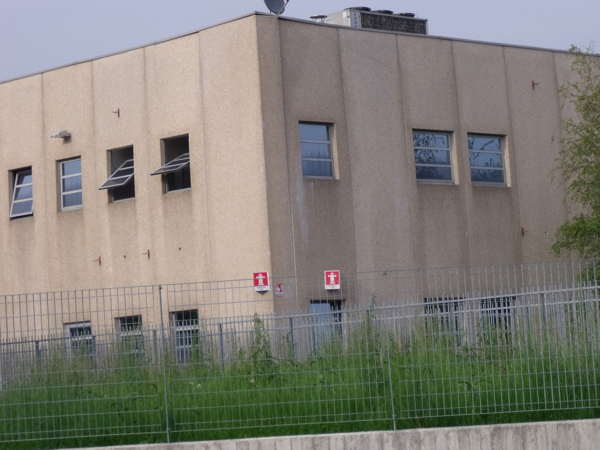 Lazzarini 建筑翻新提升能源效益与美感-7