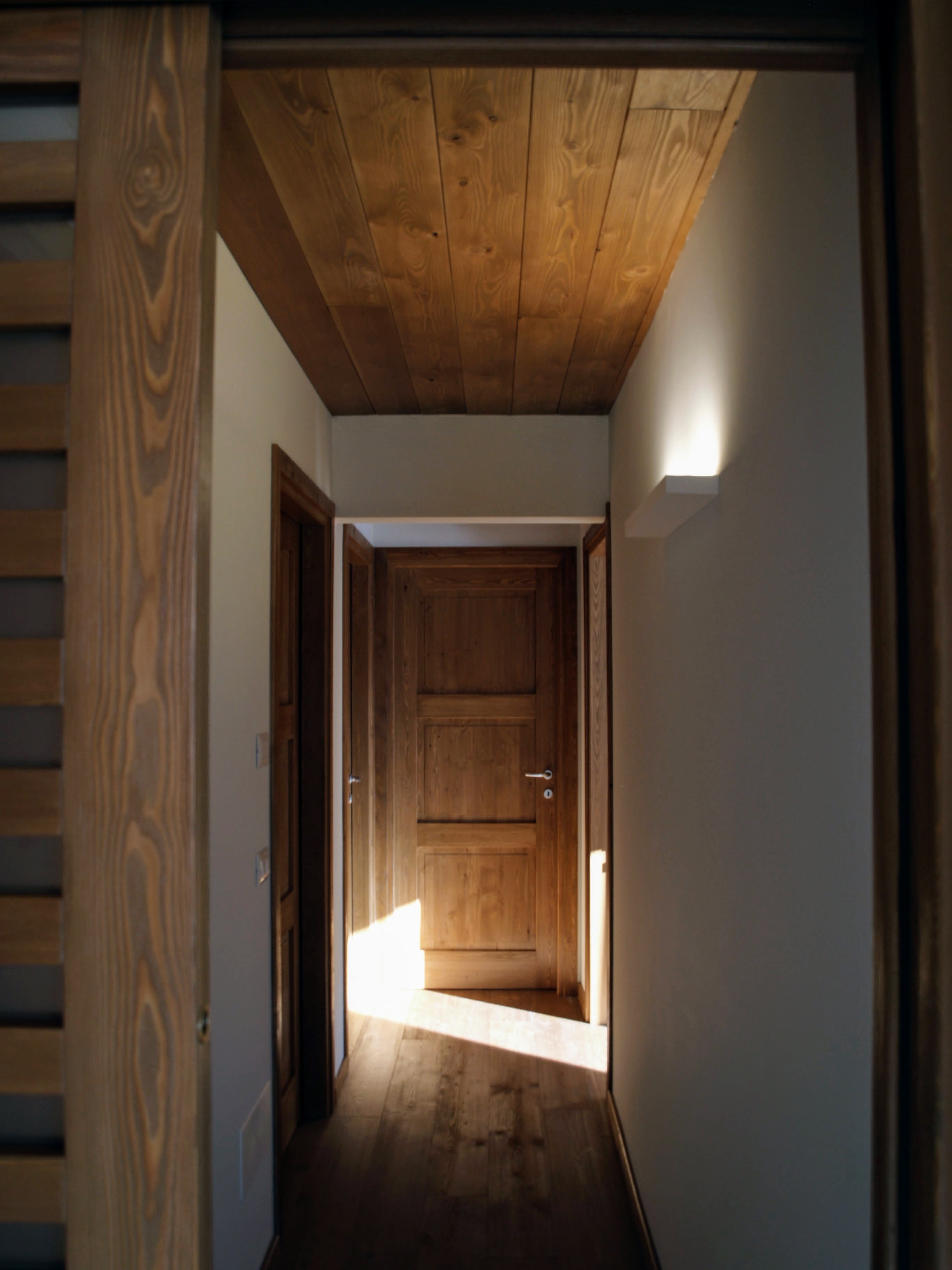 山间木屋的现代复兴-8