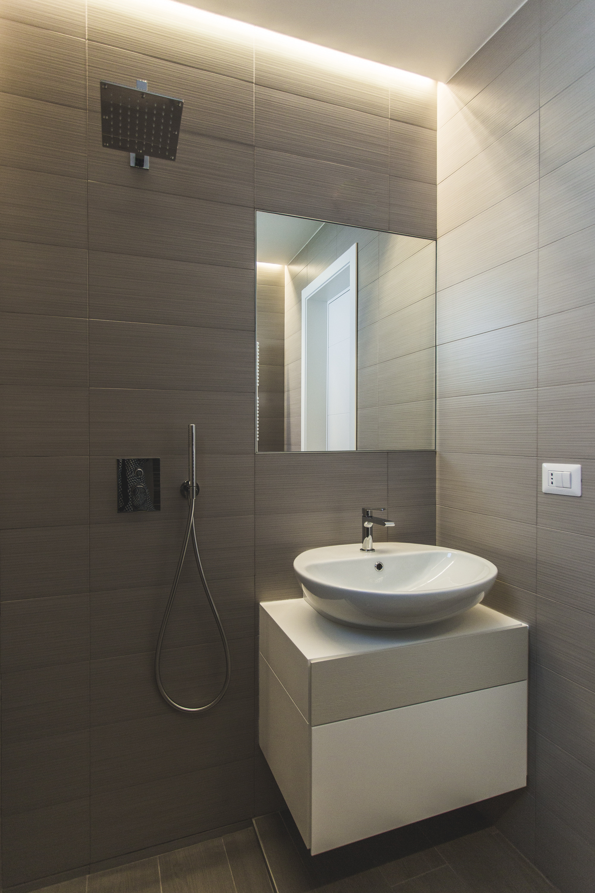 2016 年私人住宅室内设计案例 | 柔美色调的温馨空间-12