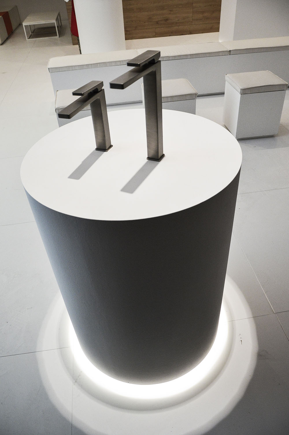 2016 年 Zazzeri 卫浴展览设计-2